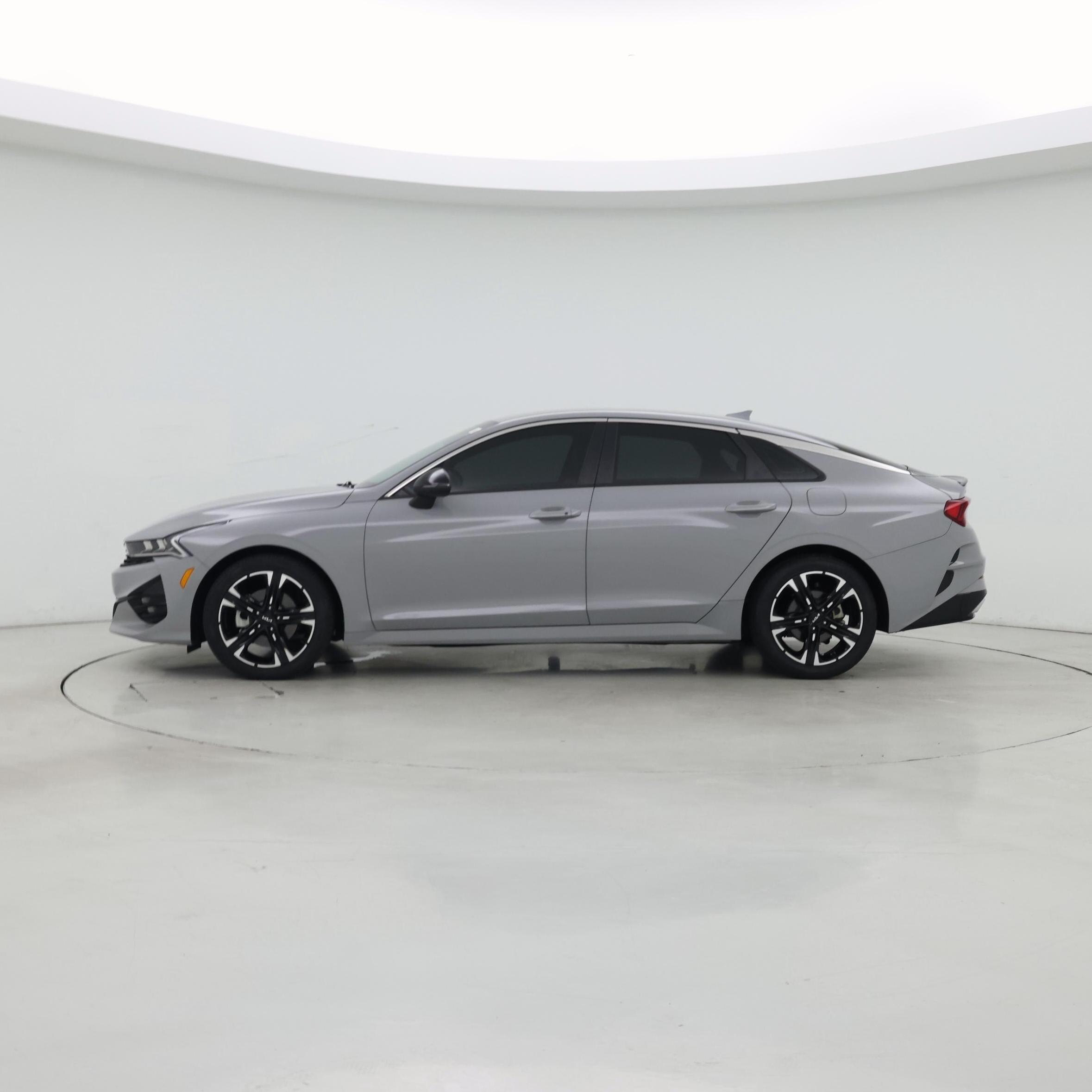 Thumbnail: 2023 Kia K5 - 3