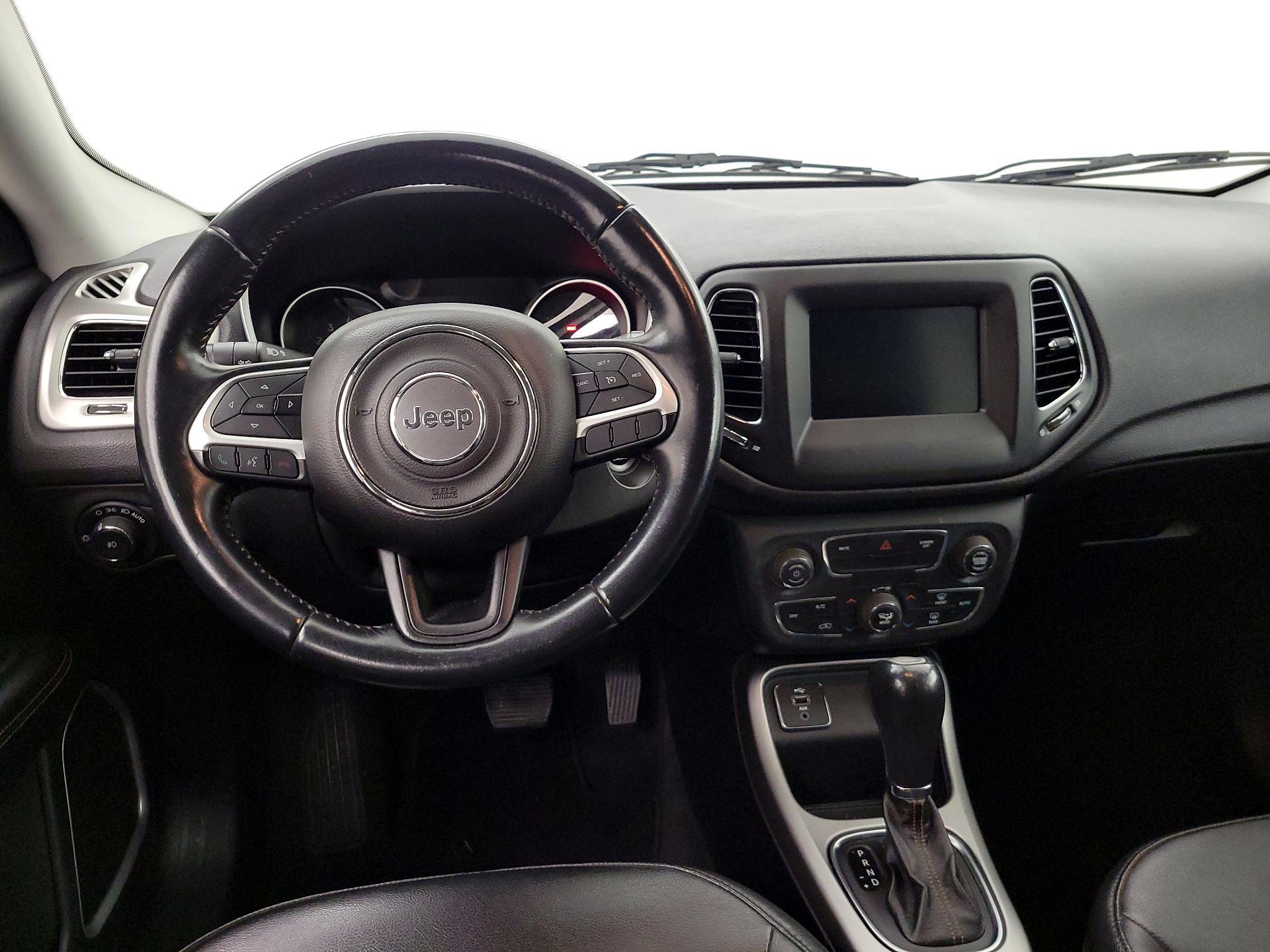 Thumbnail: 2018 Jeep Compass - 10