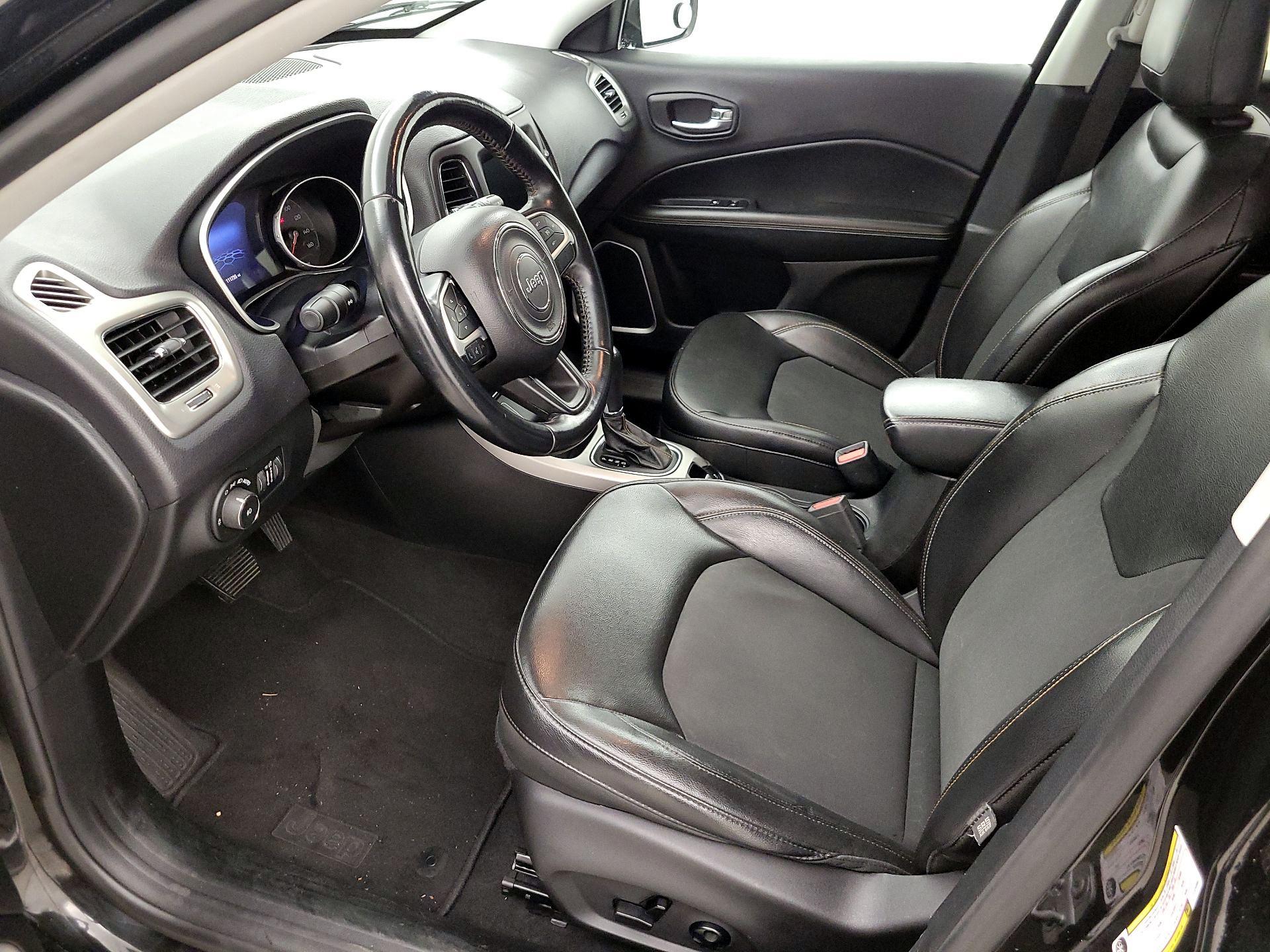 Thumbnail: 2018 Jeep Compass - 11