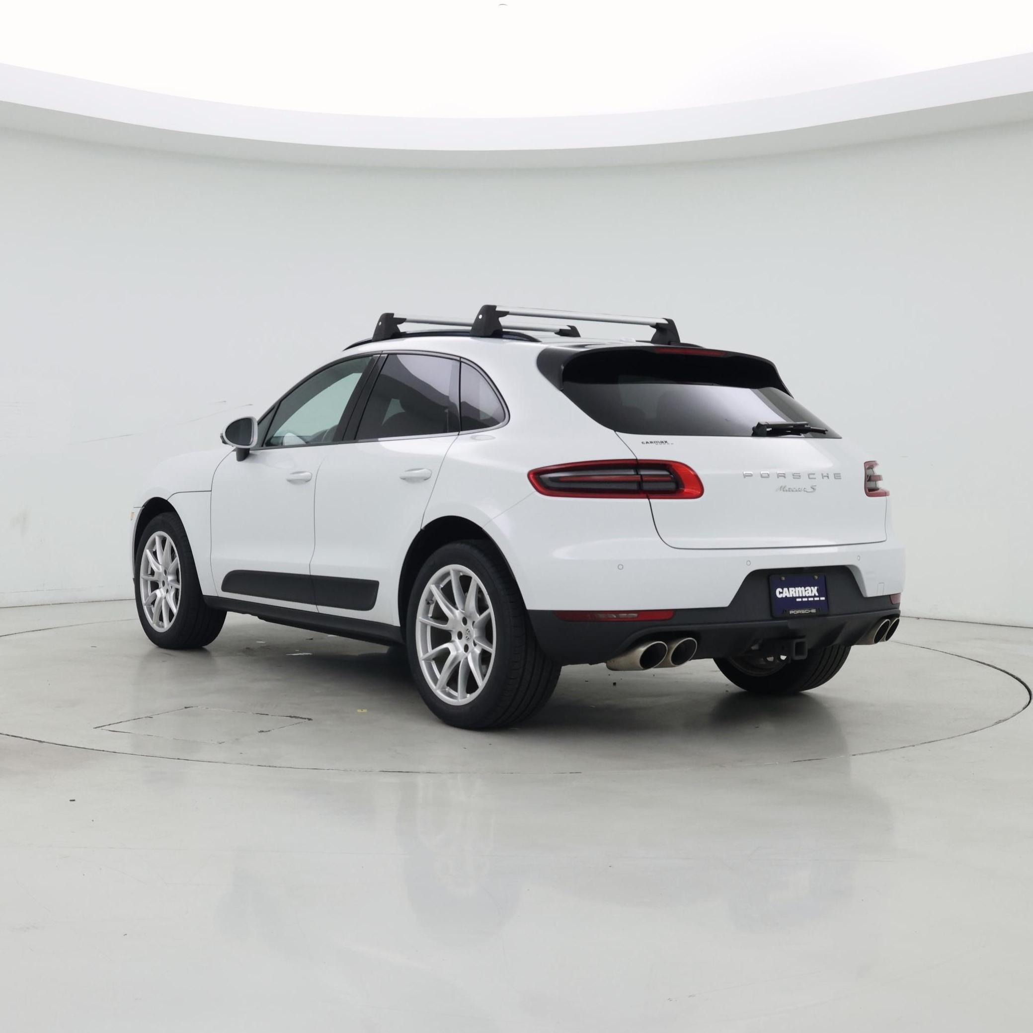 Thumbnail: 2018 Porsche Macan - 2