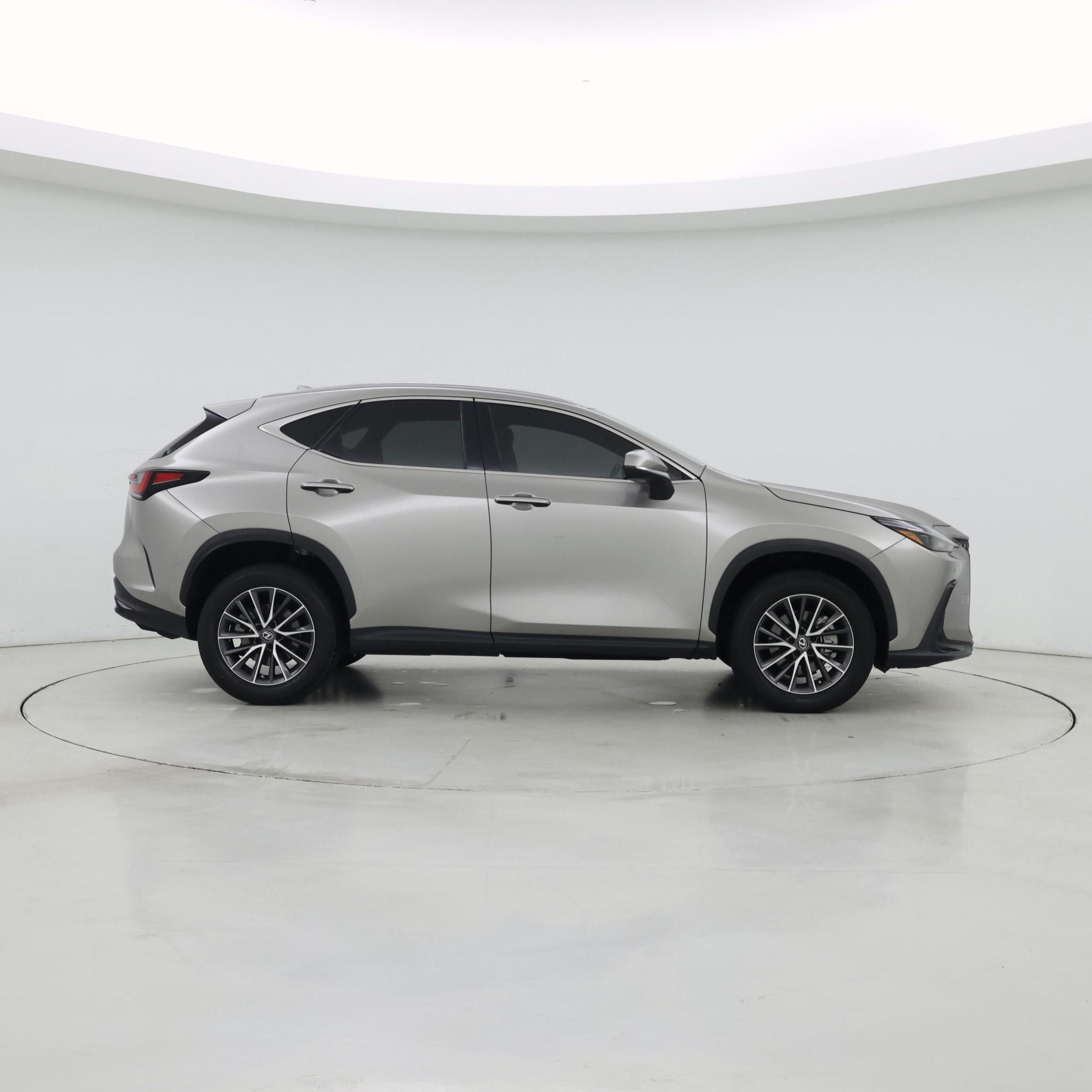 Thumbnail: 2023 Lexus NX - 7