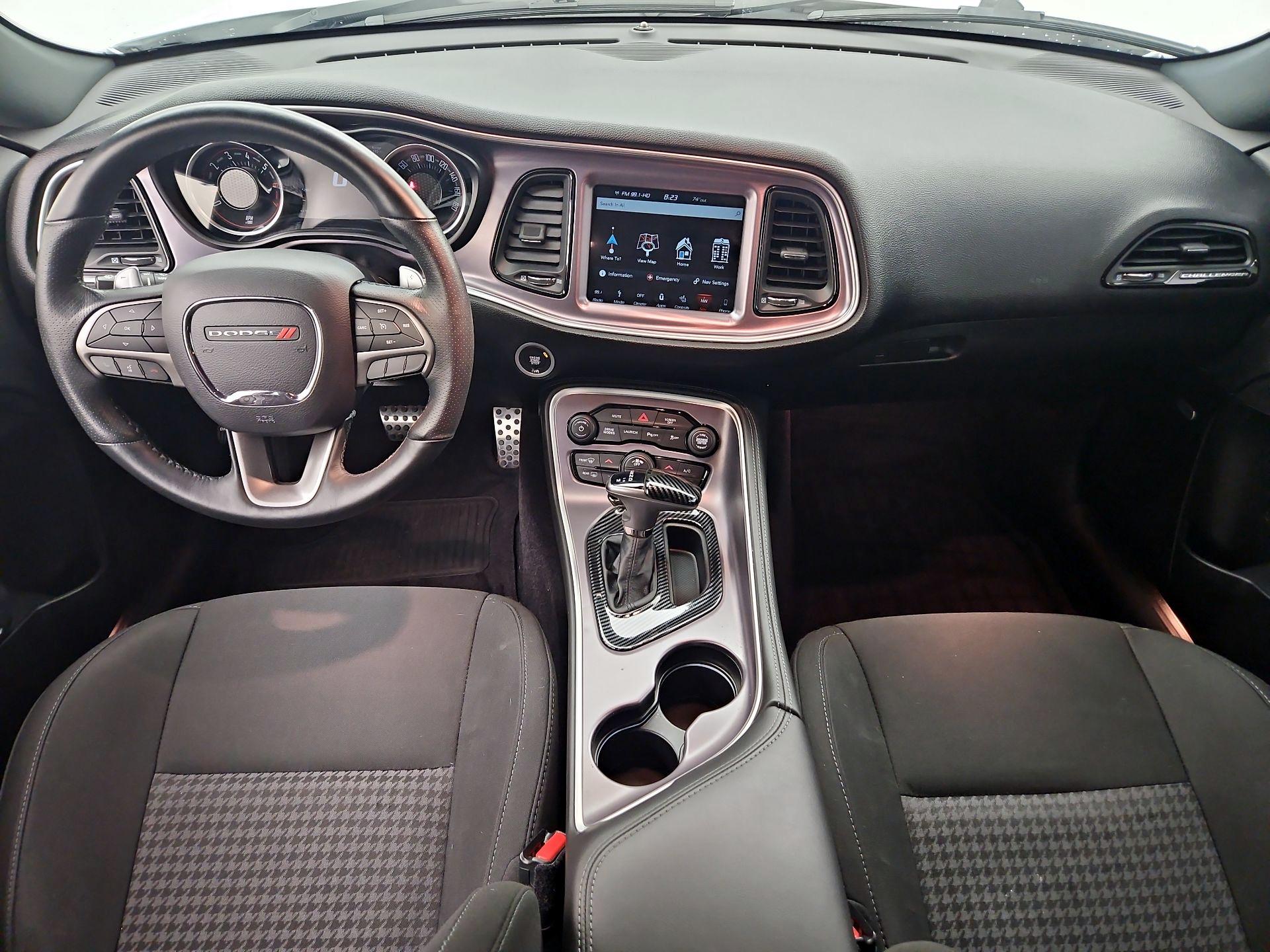 Thumbnail: 2019 Dodge Challenger - 9