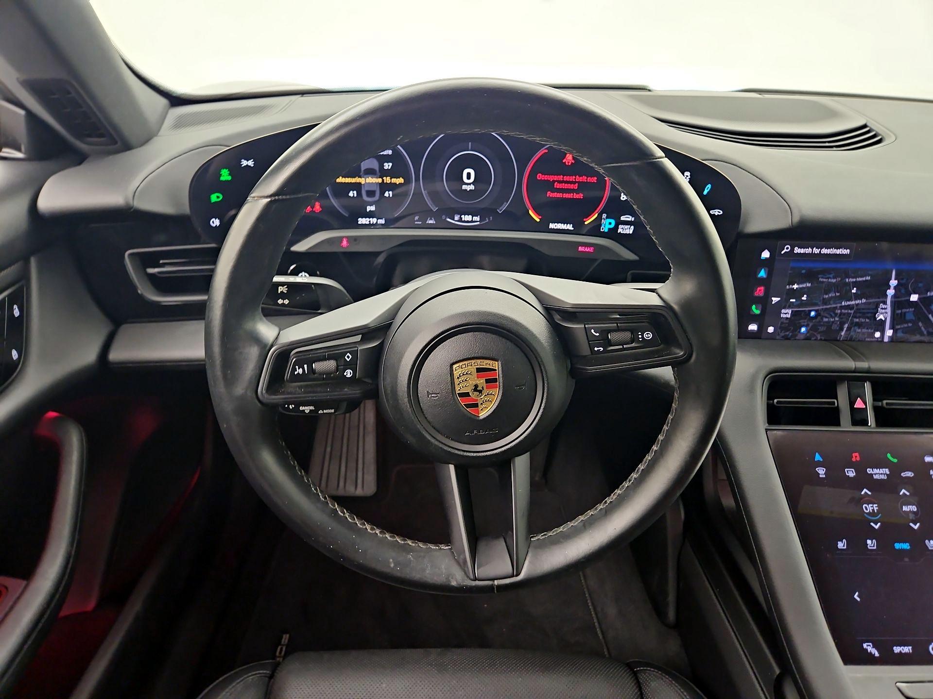 Thumbnail: 2021 Porsche Taycan - 10