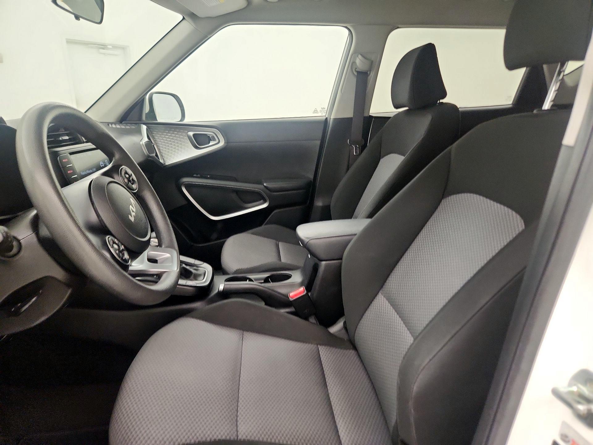 Thumbnail: 2022 Kia Soul - 11
