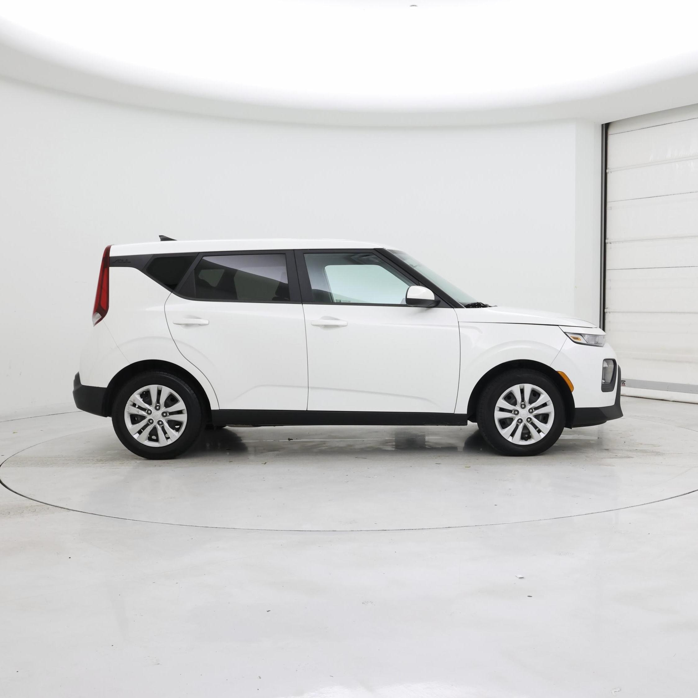 Thumbnail: 2022 Kia Soul - 7