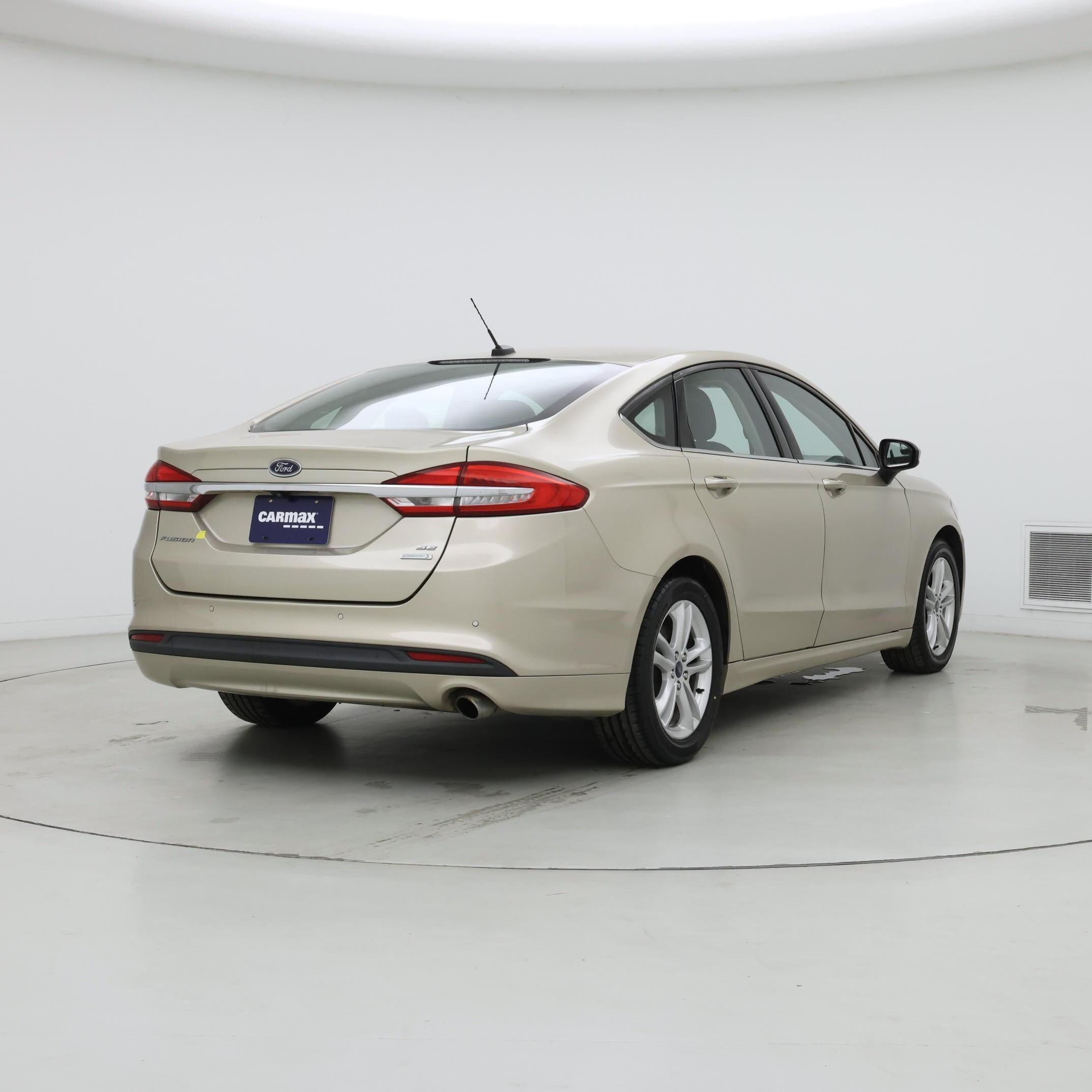 Thumbnail: 2018 Ford Fusion - 8