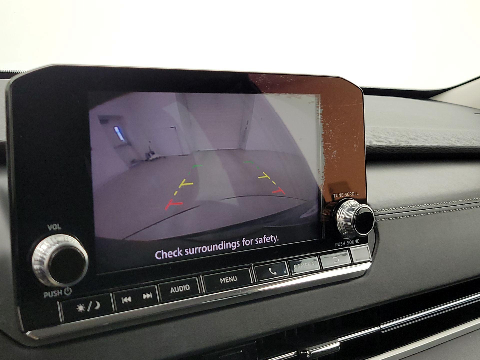 Thumbnail: 2022 Mitsubishi Outlander - 14