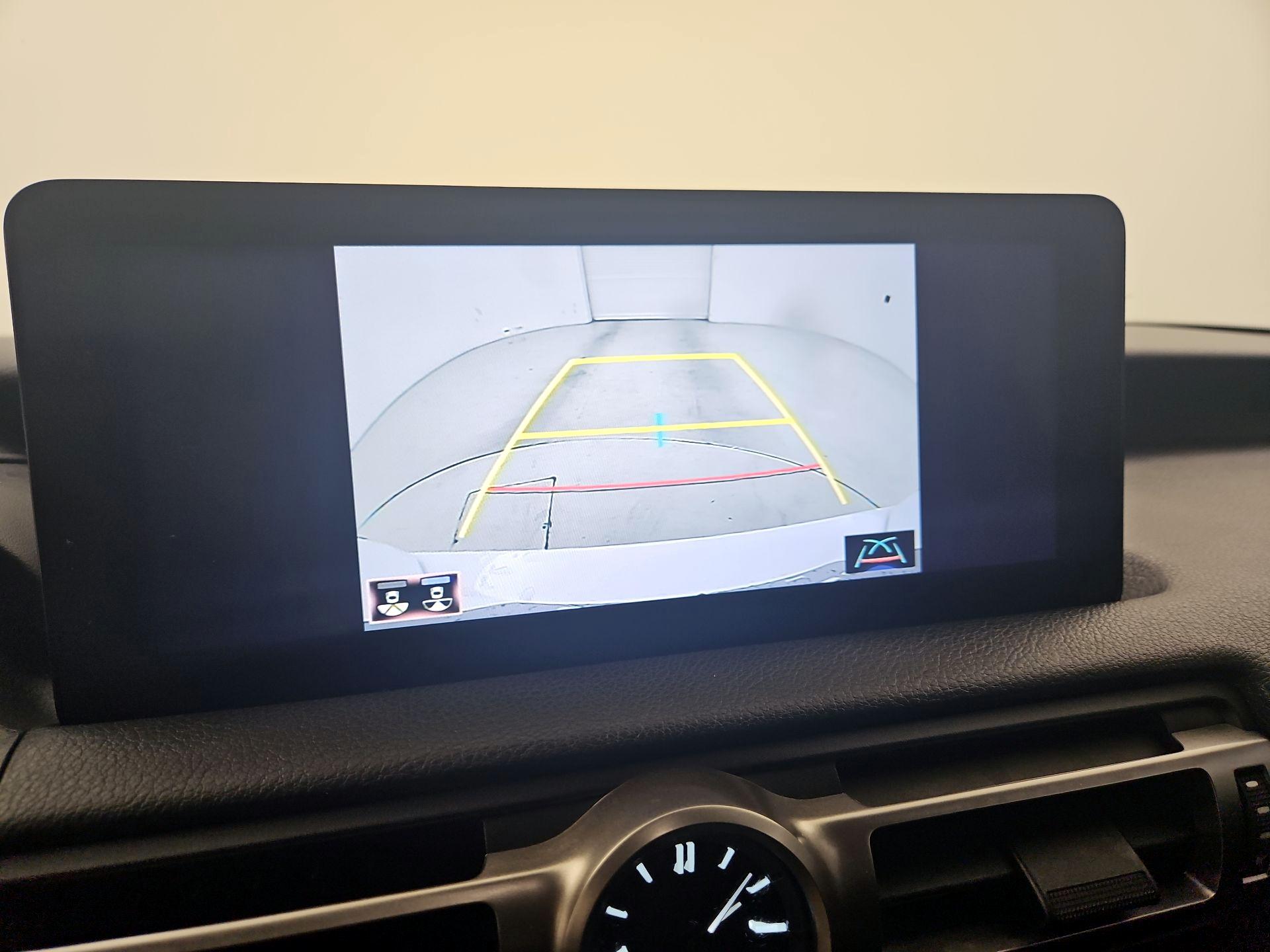 Thumbnail: 2021 Lexus IS - 15