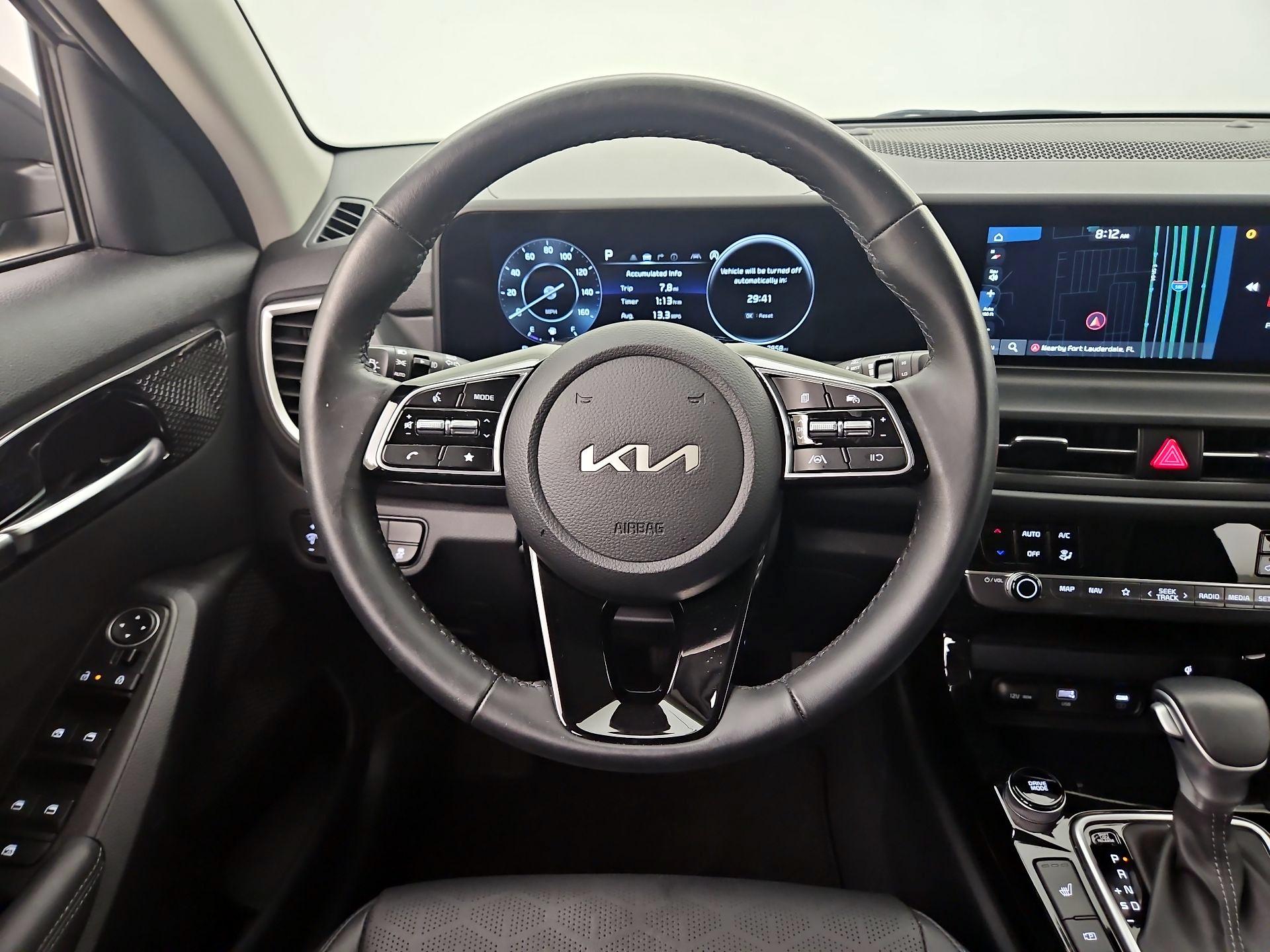 Thumbnail: 2024 Kia Seltos - 10