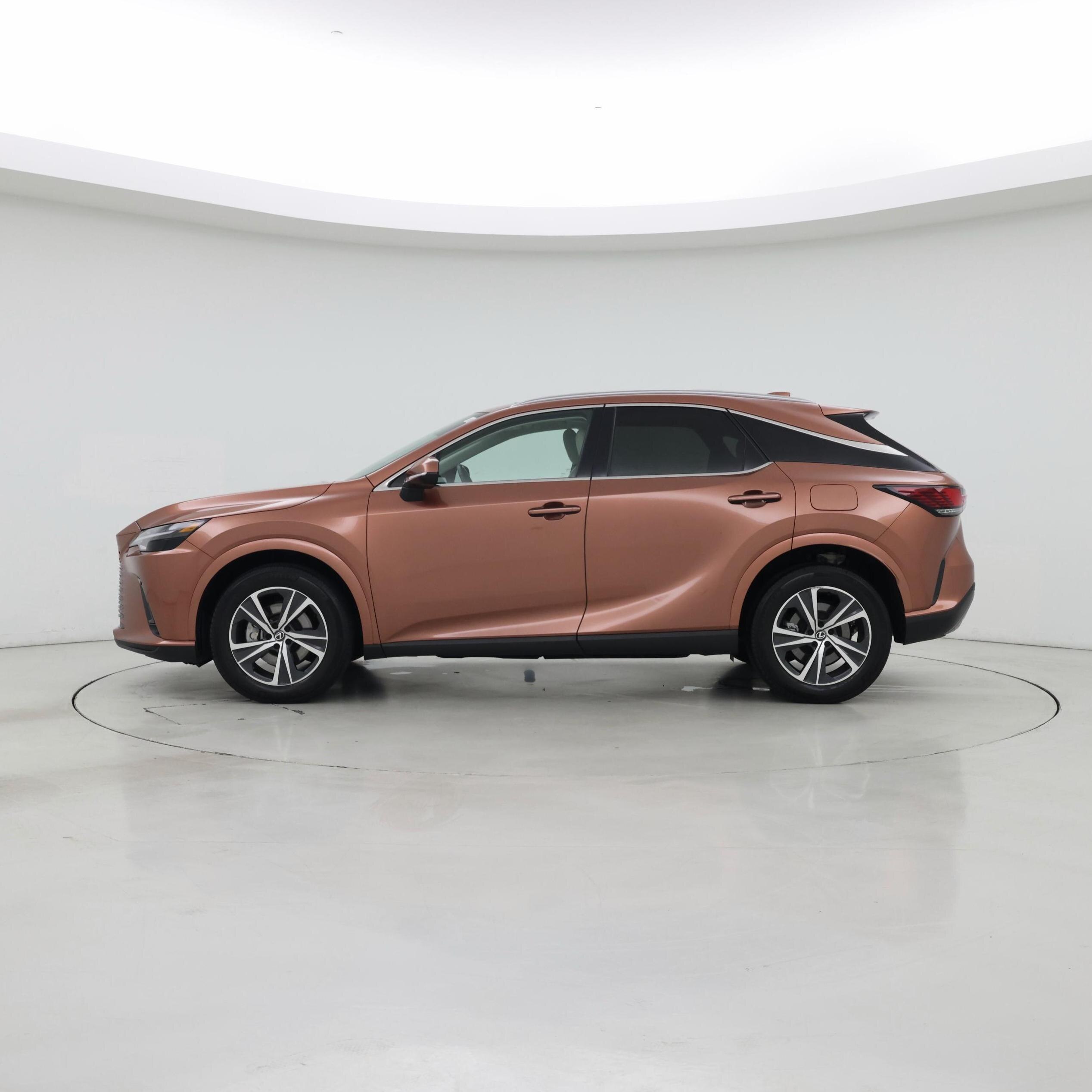 Thumbnail: 2024 Lexus RX - 3