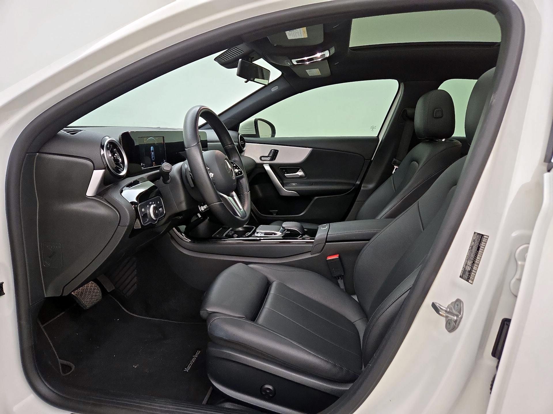 Thumbnail: 2020 Mercedes-Benz A-Class - 11