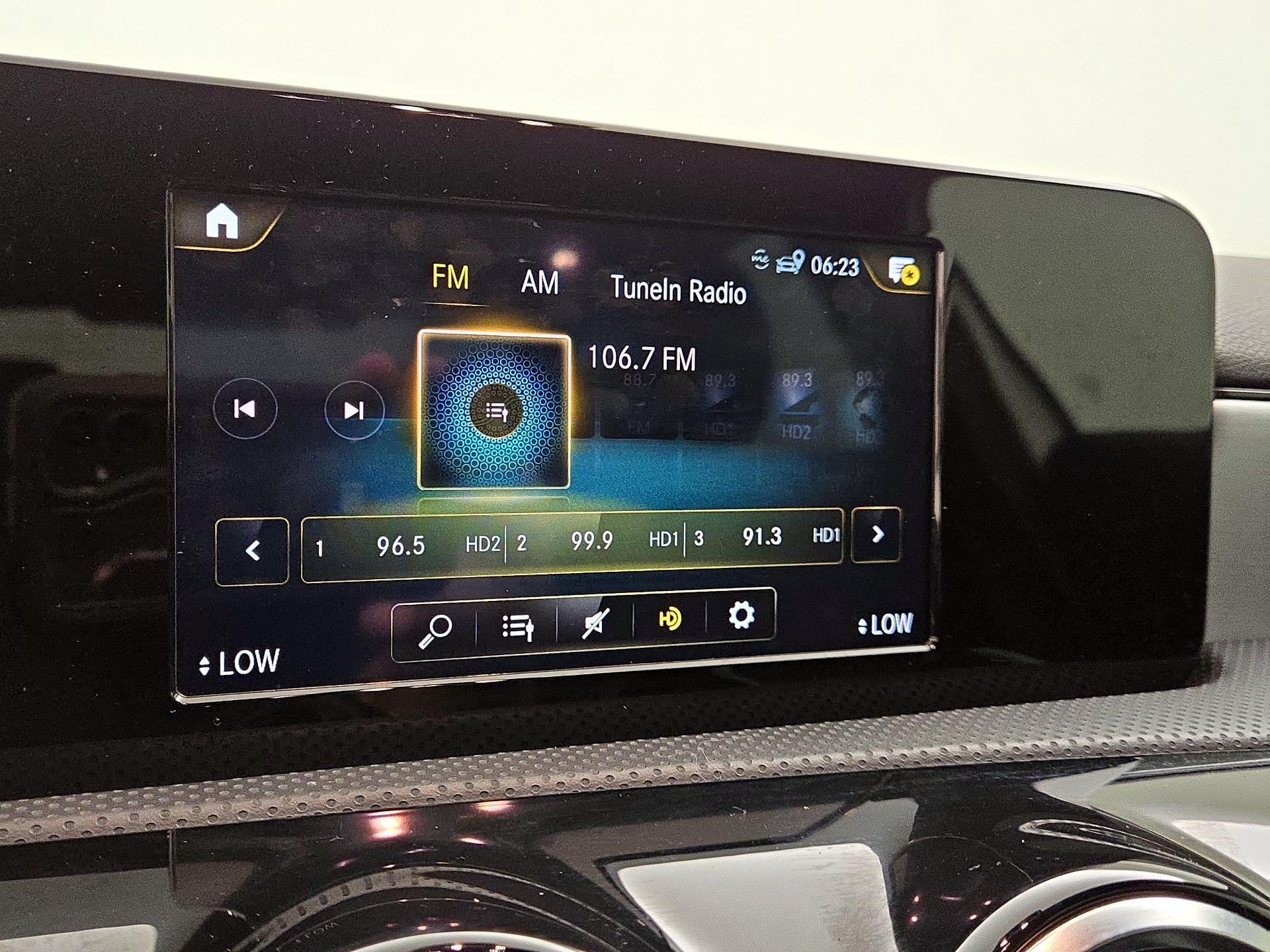 Thumbnail: 2020 Mercedes-Benz A-Class - 15