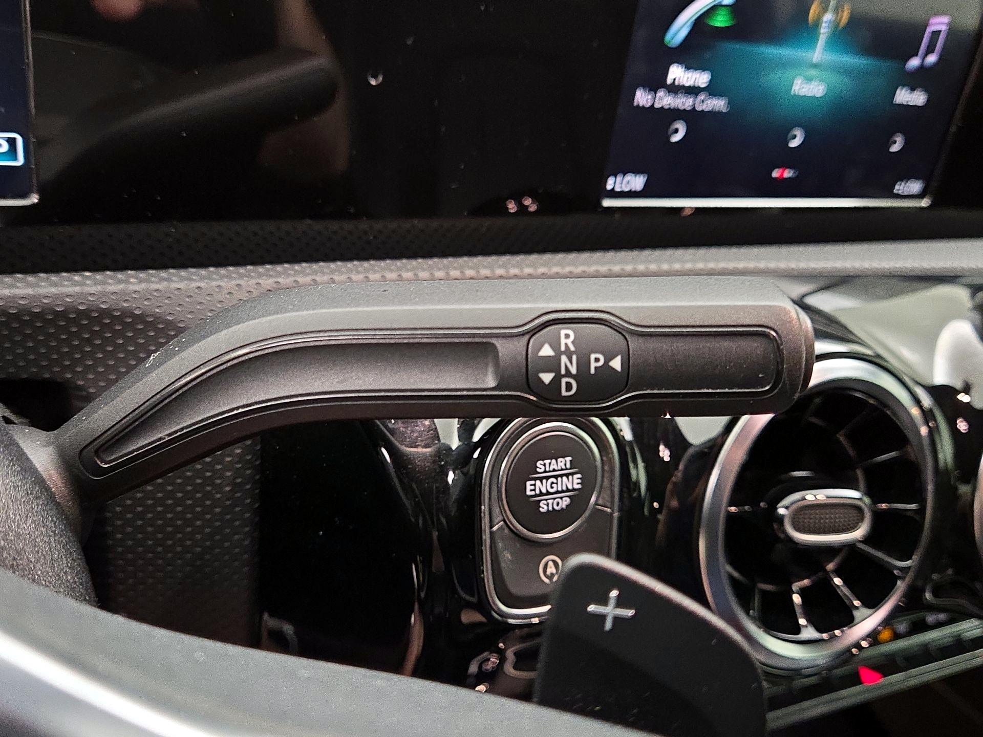 Thumbnail: 2020 Mercedes-Benz A-Class - 17