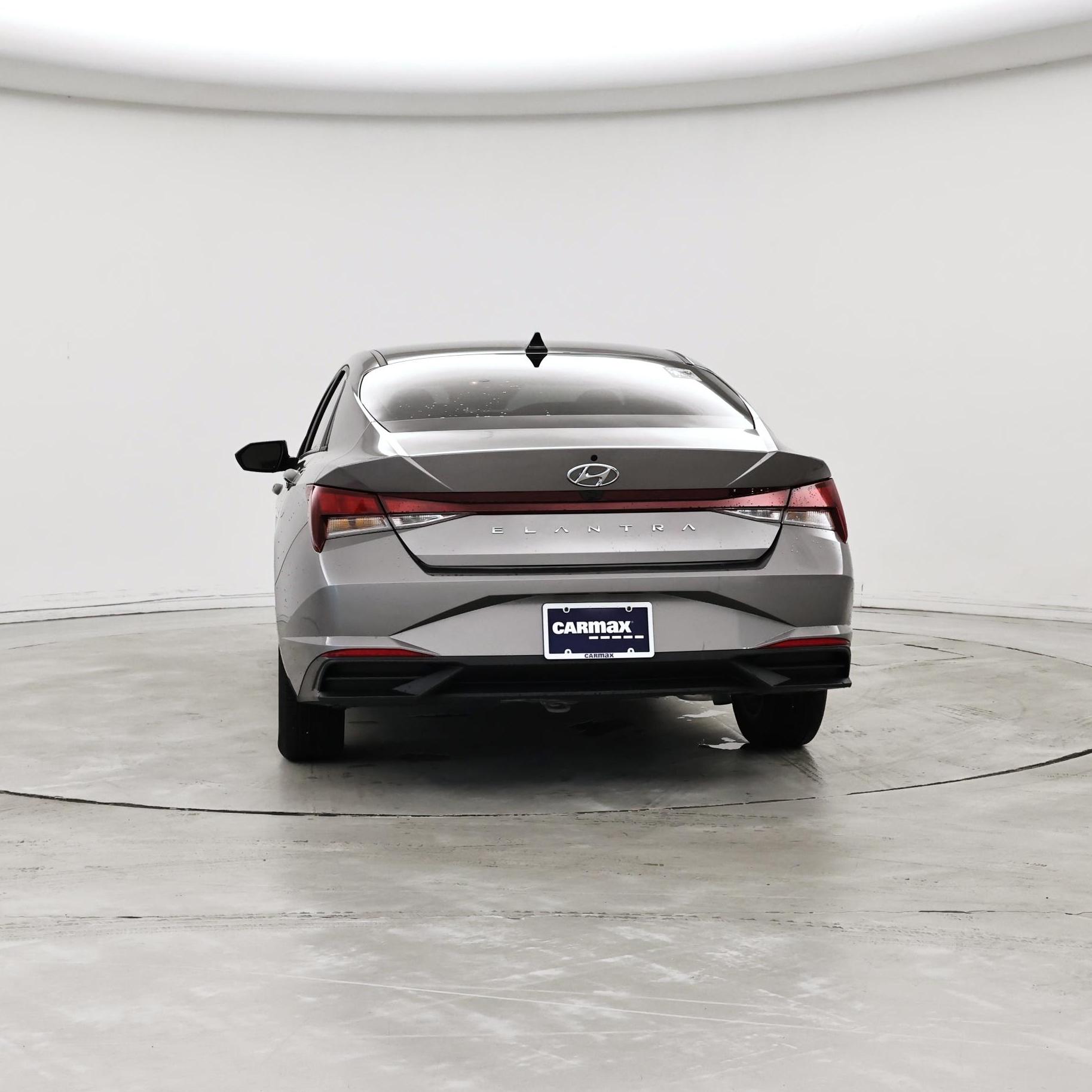Thumbnail: 2023 Hyundai Elantra - 6
