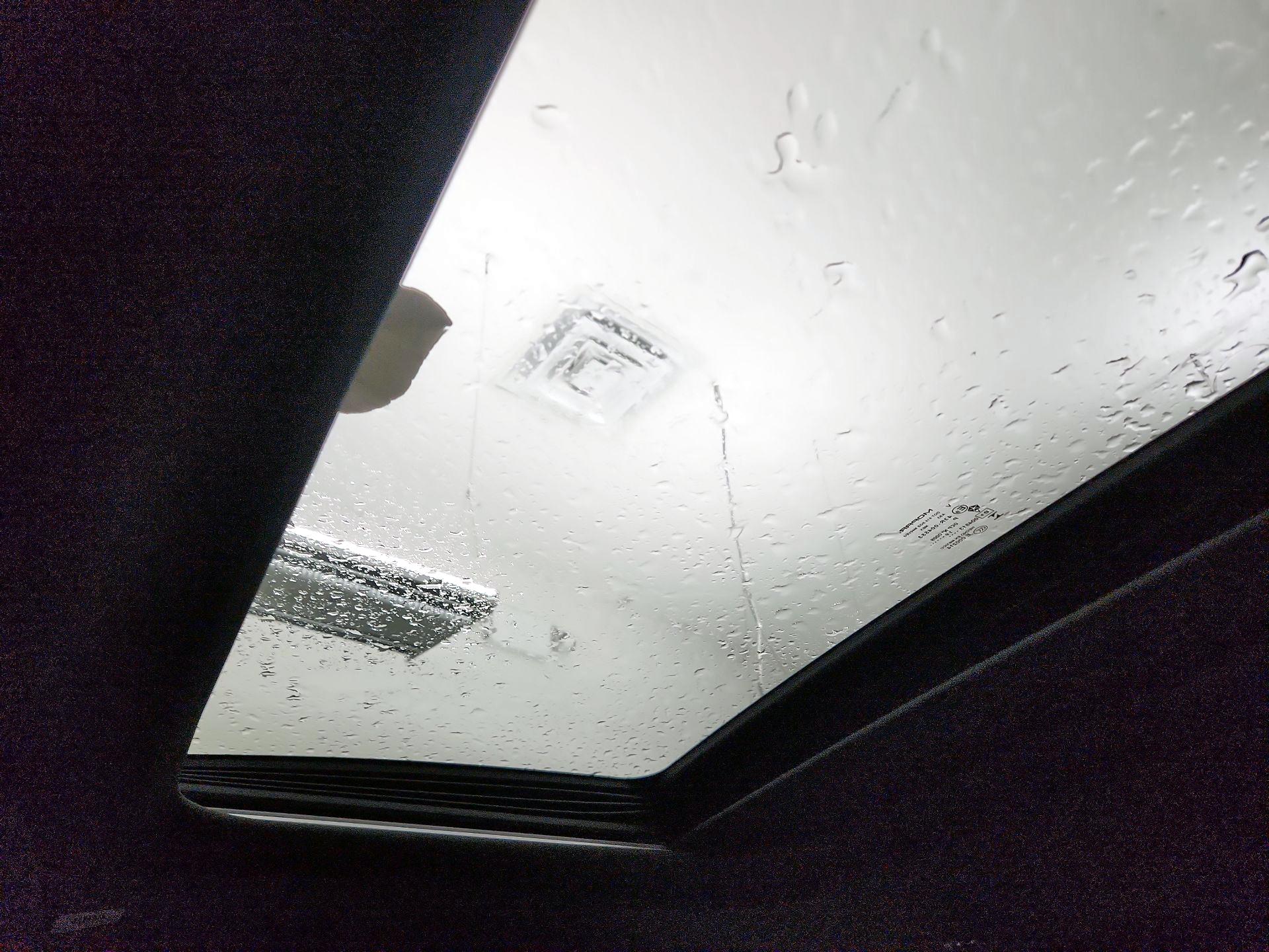 Thumbnail: 2020 Jeep Grand Cherokee - 20