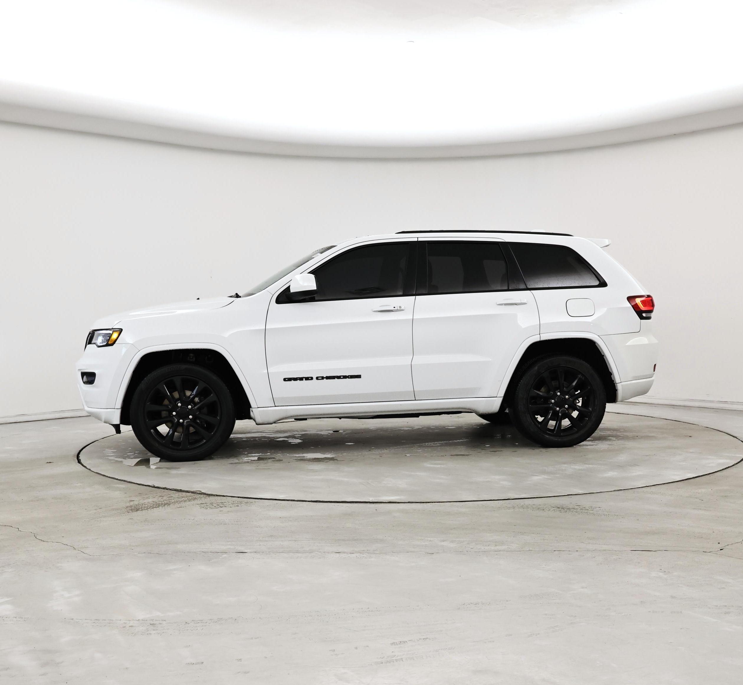 Thumbnail: 2020 Jeep Grand Cherokee - 3