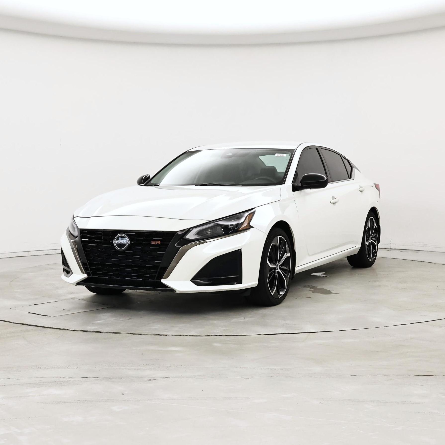 Thumbnail: 2023 Nissan Altima - 4