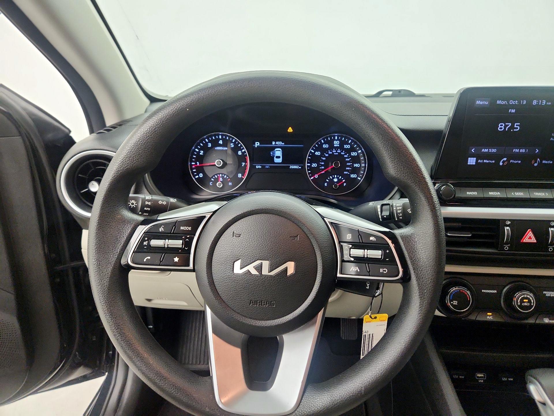 Thumbnail: 2023 Kia Forte - 10