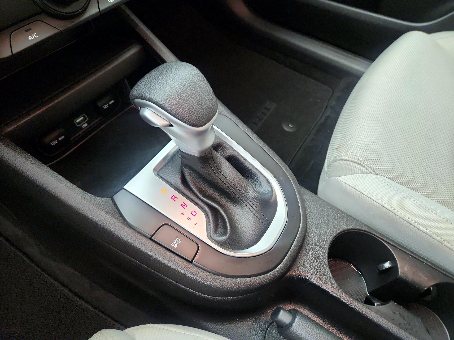 Thumbnail: 2023 Kia Forte - 17