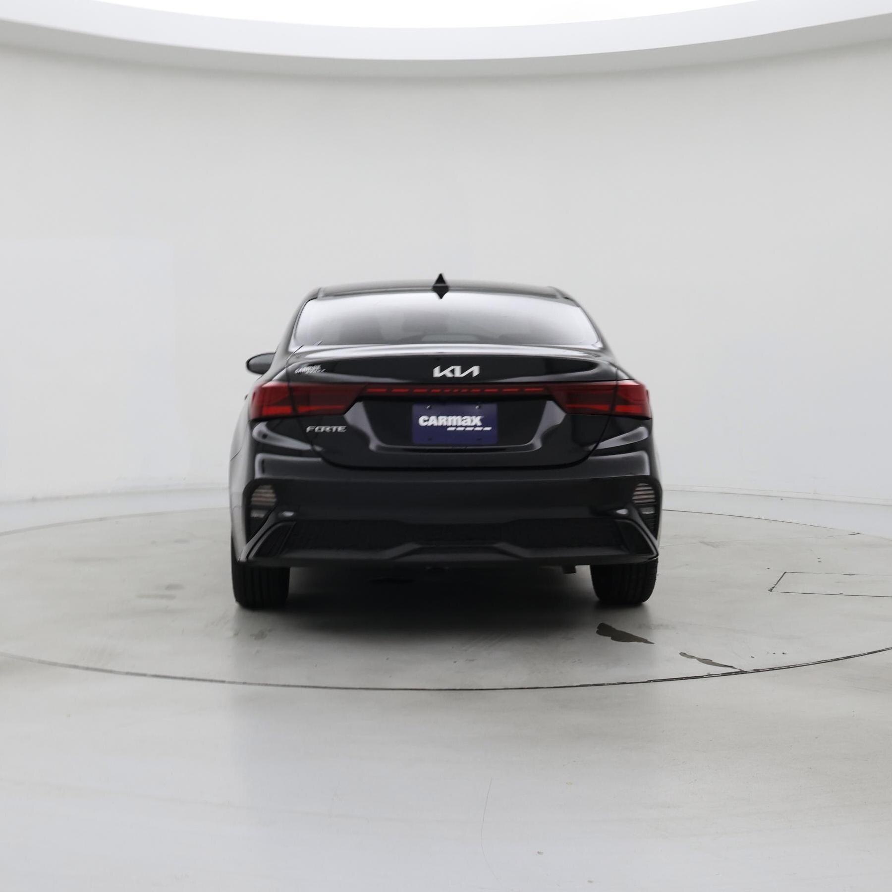 Thumbnail: 2023 Kia Forte - 6
