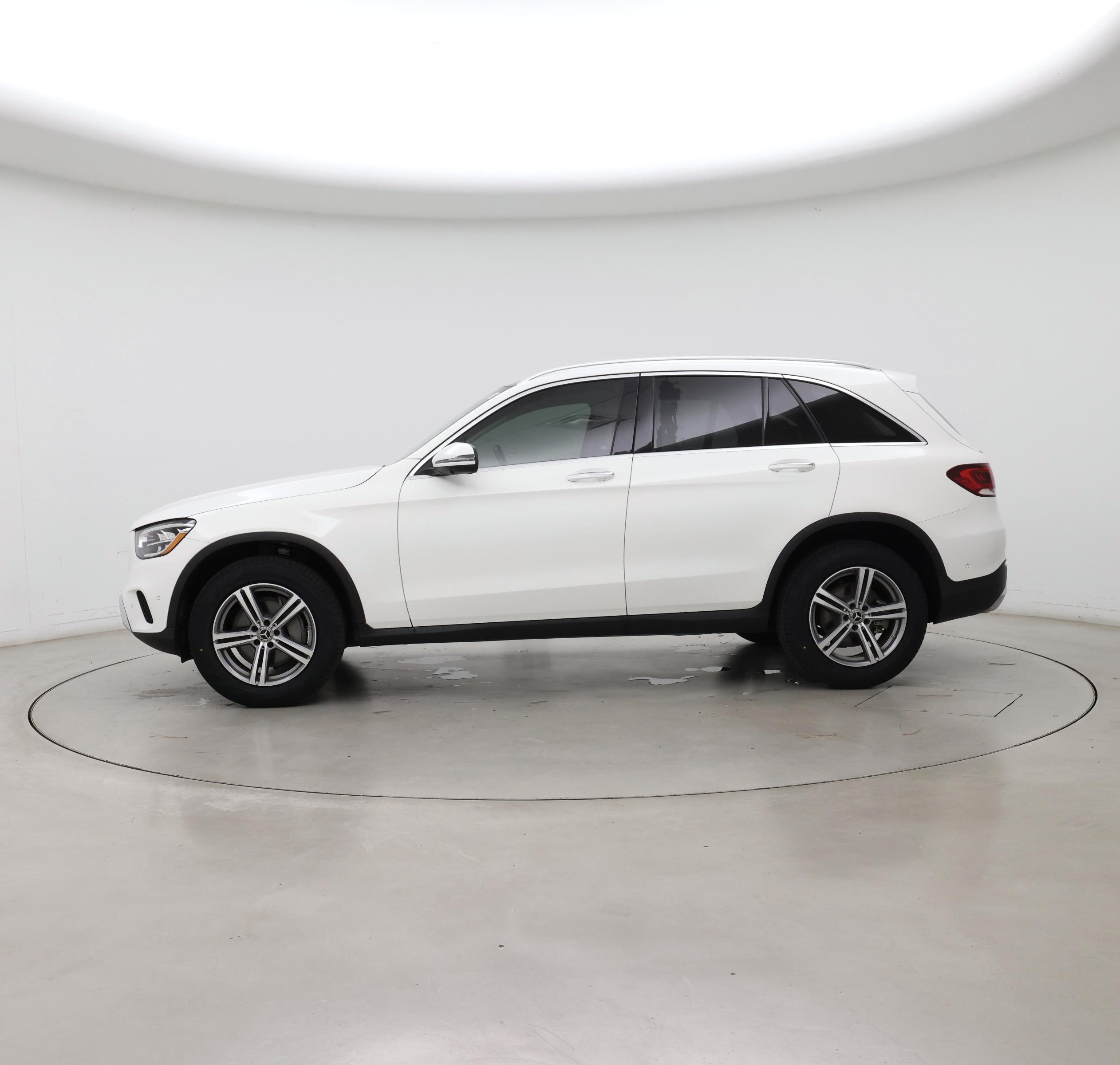 Thumbnail: 2022 Mercedes-Benz GLC - 3