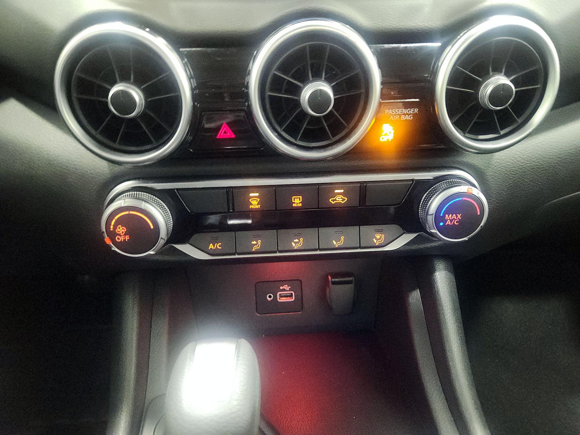 Thumbnail: 2023 Nissan Sentra - 16