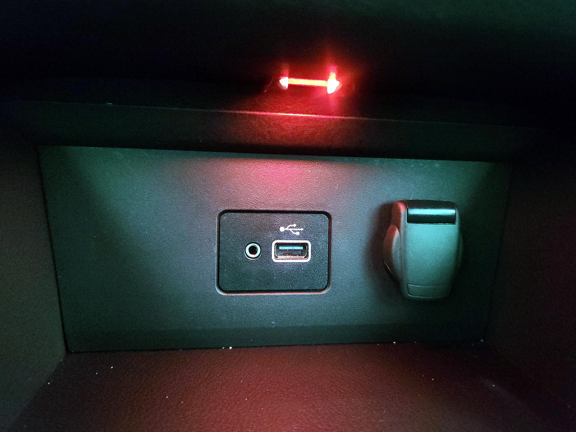 Thumbnail: 2023 Nissan Sentra - 18