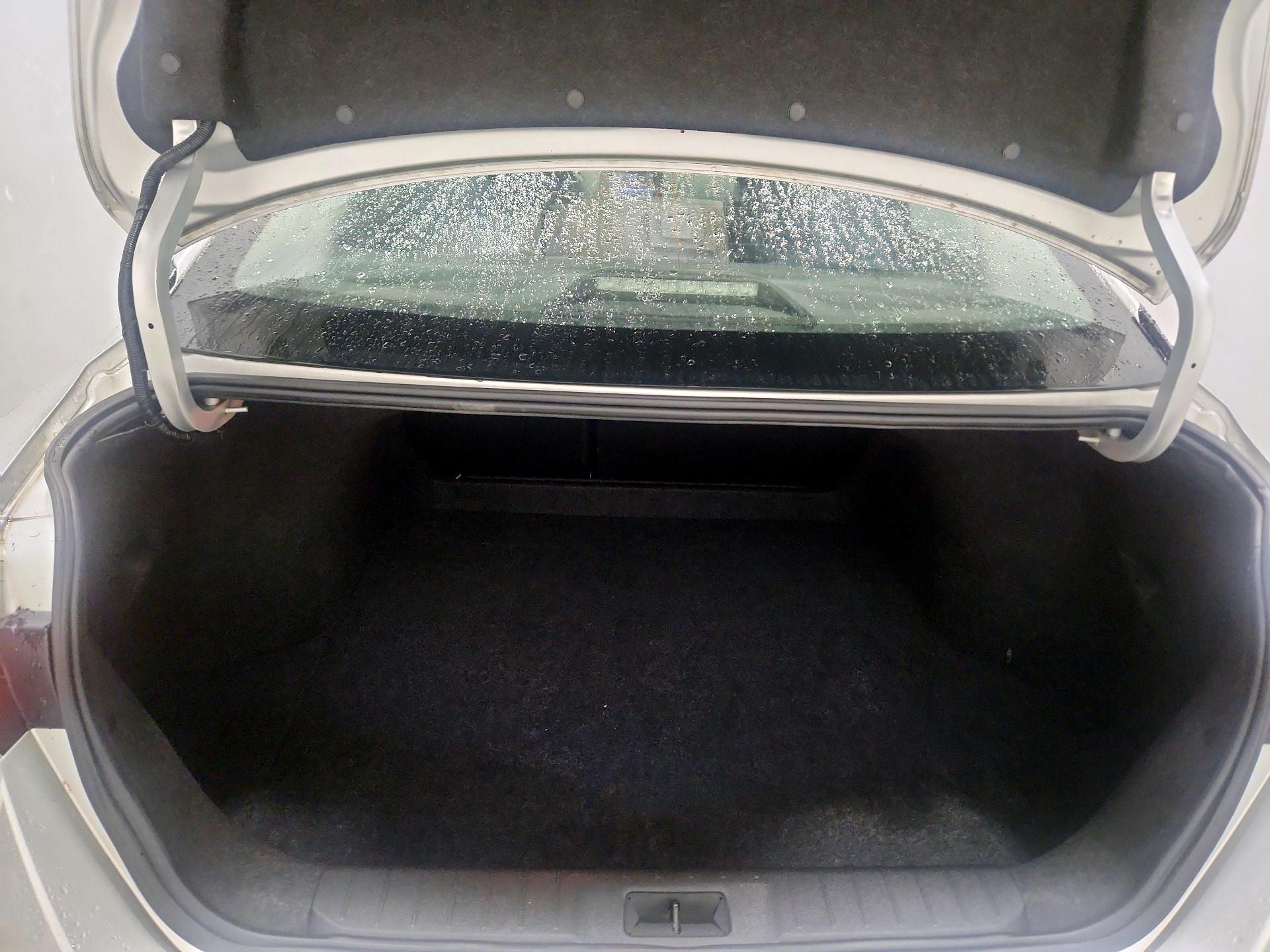 Thumbnail: 2023 Nissan Sentra - 20