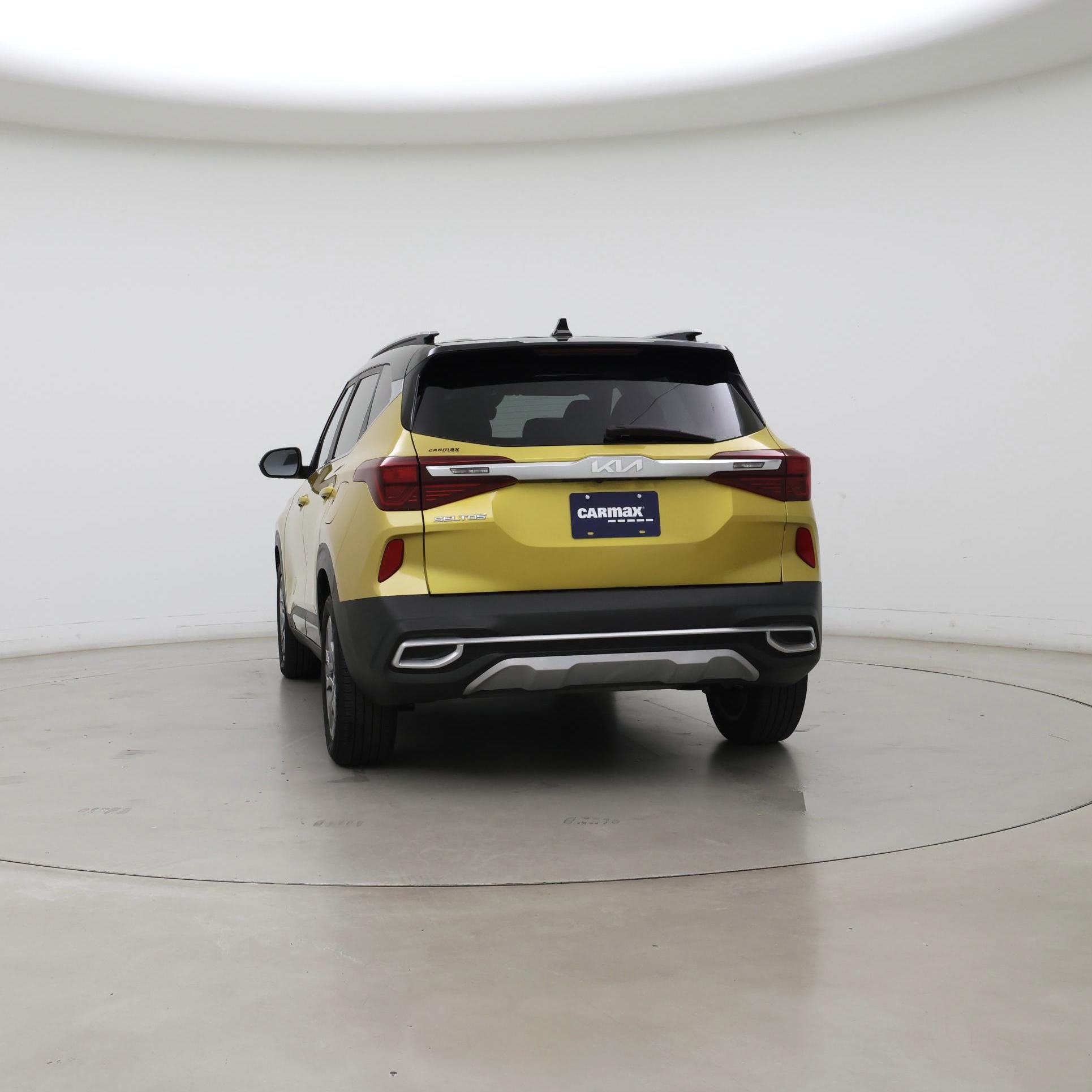 Thumbnail: 2022 Kia Seltos - 6