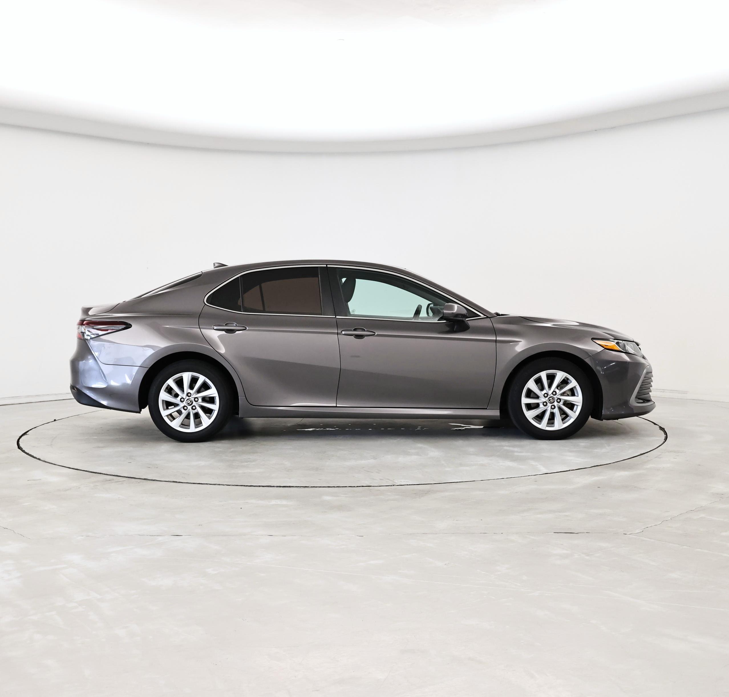 Thumbnail: 2022 Toyota Camry - 7