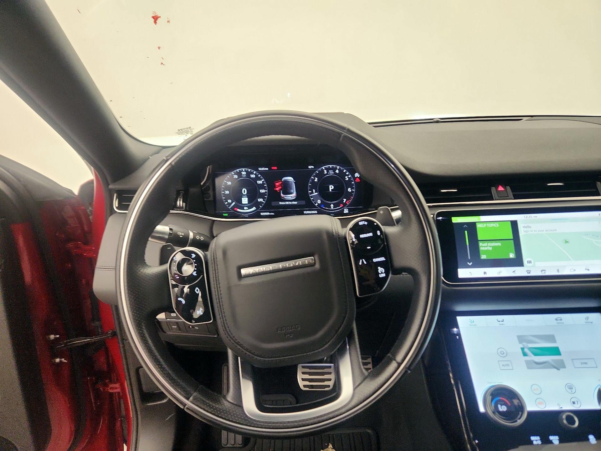 Thumbnail: 2020 Land Rover Range Rover Evoque - 10