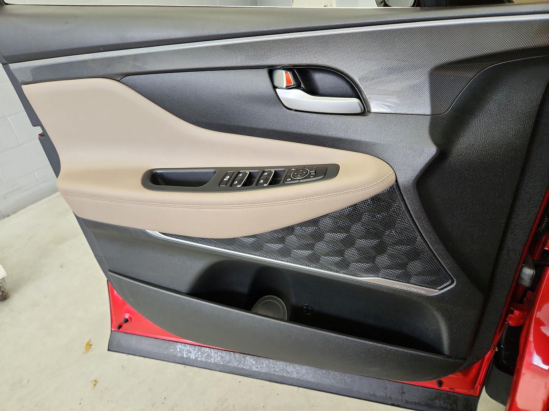 Thumbnail: 2023 Hyundai Santa Fe - 12