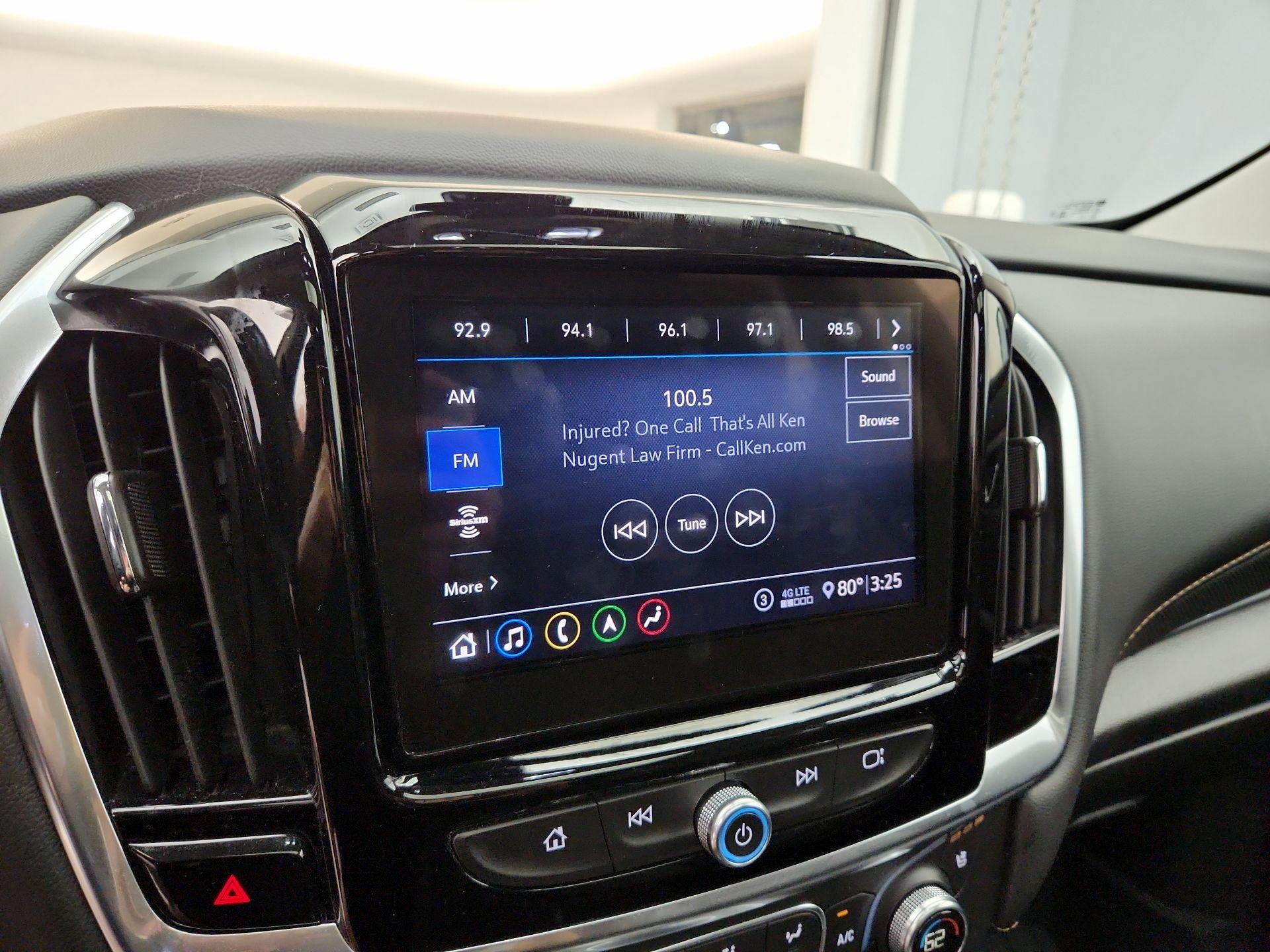 Thumbnail: 2021 Chevrolet Traverse - 15