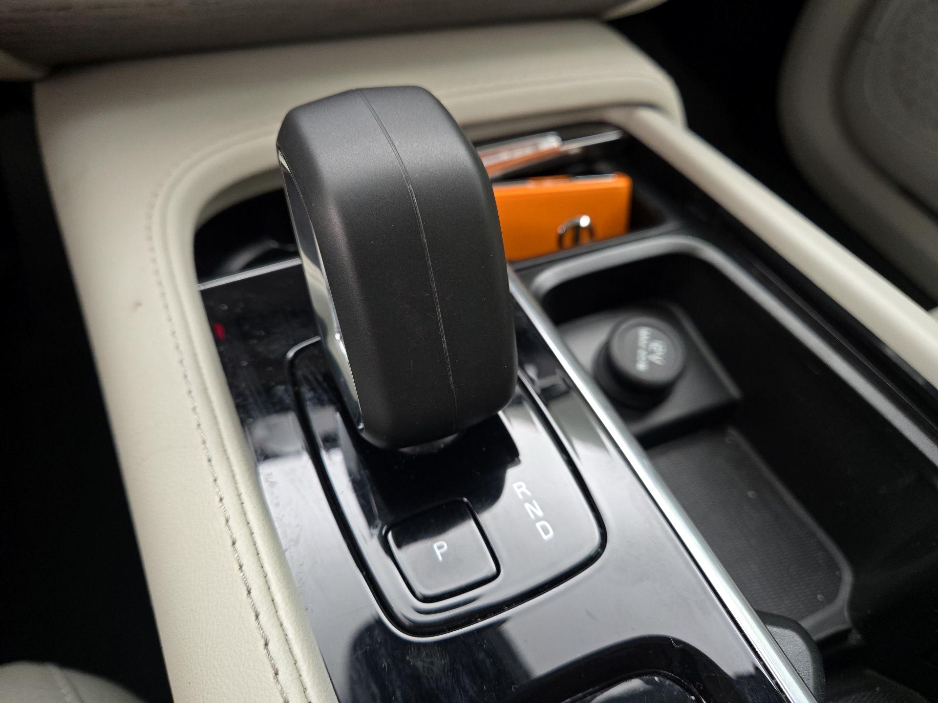 Thumbnail: 2023 Volvo XC90 - 18