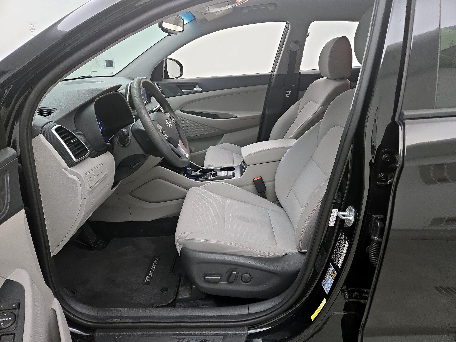 Thumbnail: 2020 Hyundai Tucson - 11