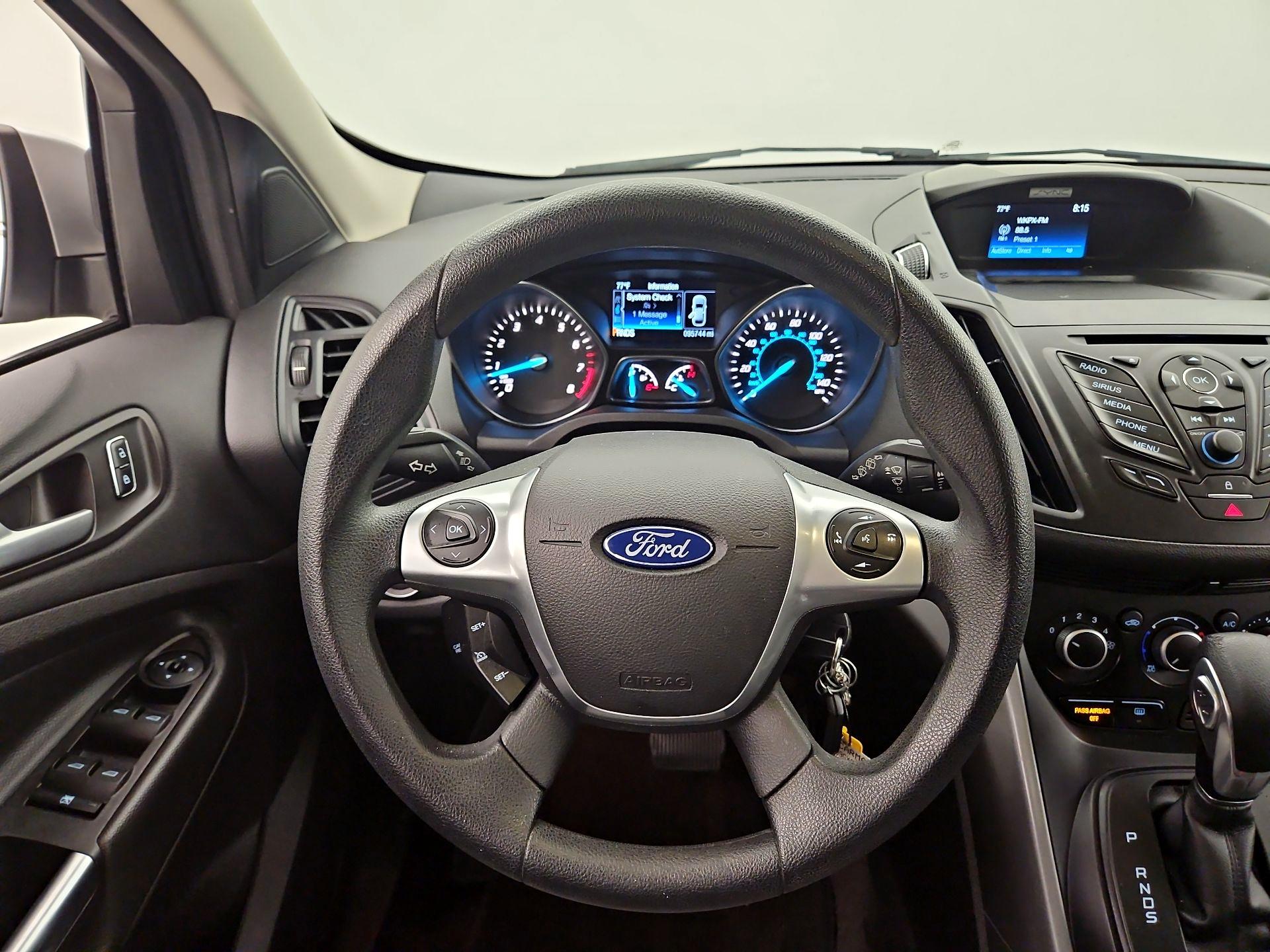Thumbnail: 2016 Ford Escape - 10