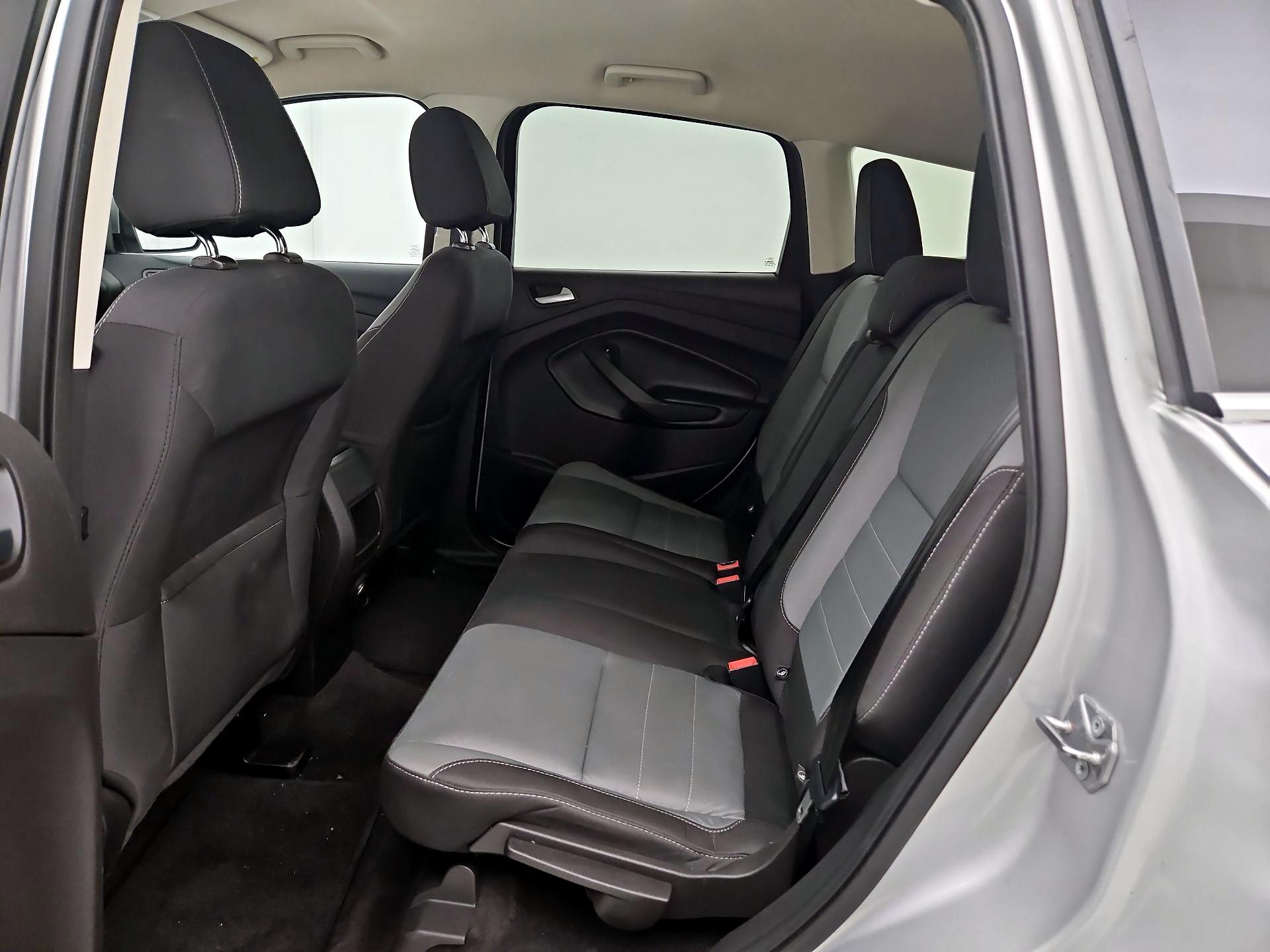 Thumbnail: 2016 Ford Escape - 19