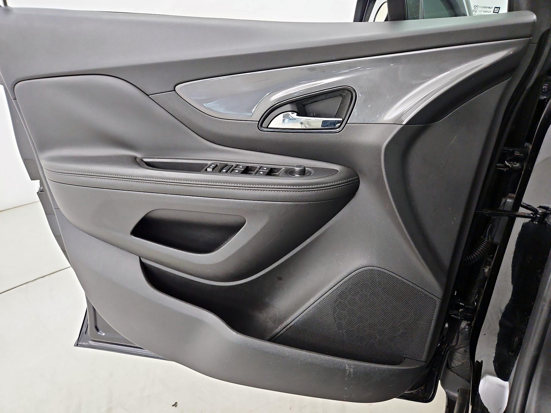 Thumbnail: 2018 Buick Encore - 12