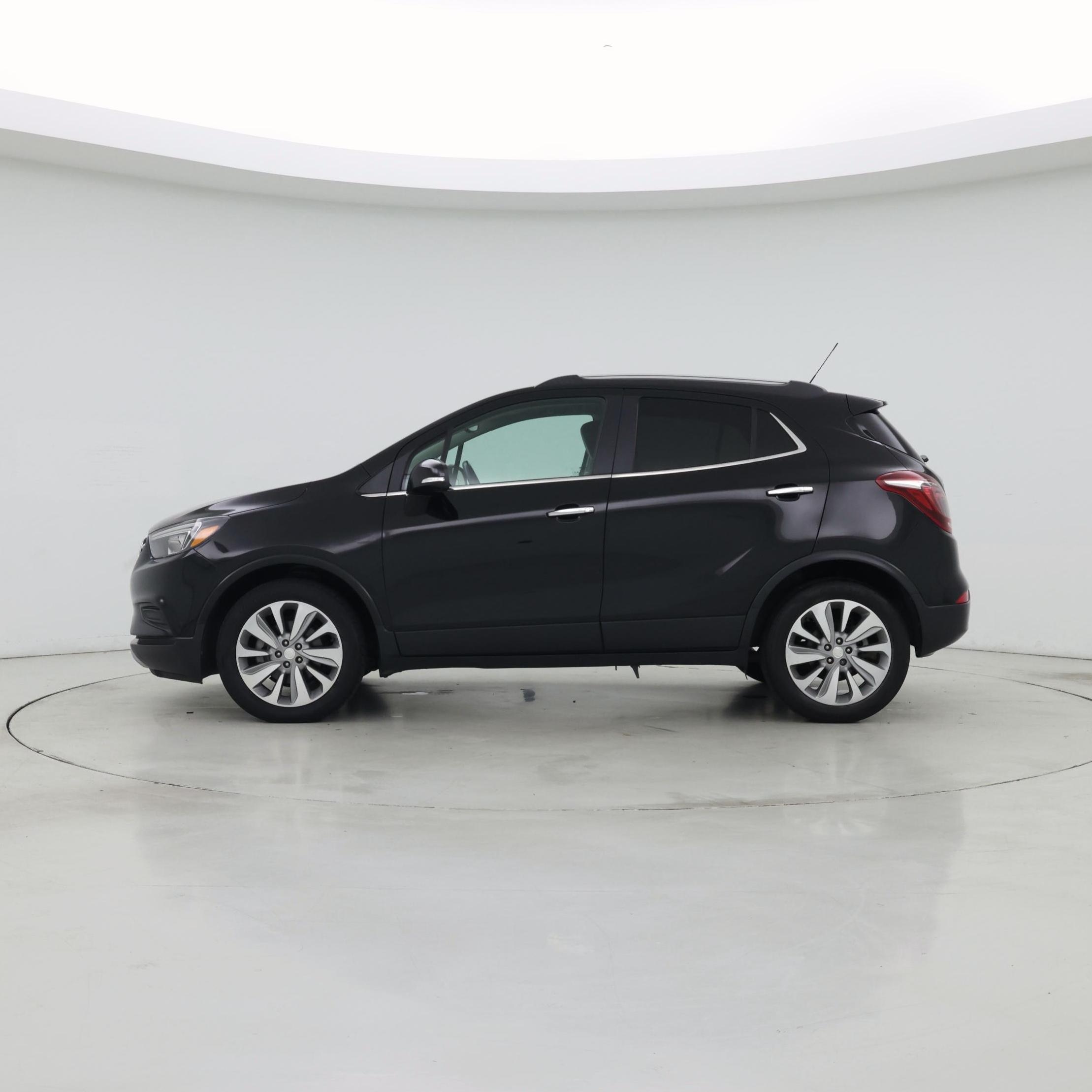 Thumbnail: 2018 Buick Encore - 3