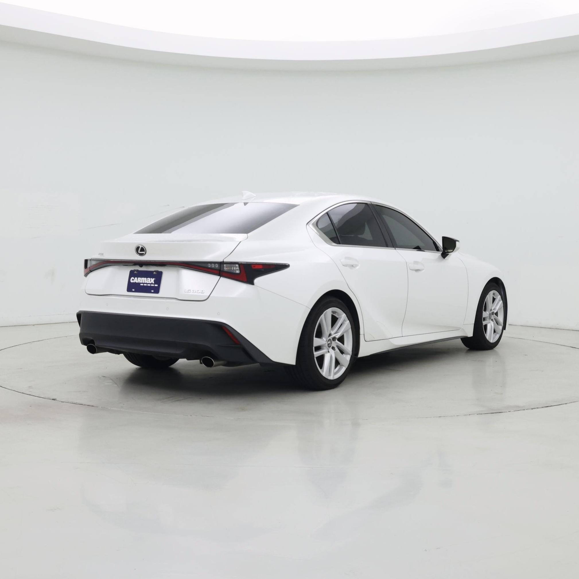 Thumbnail: 2021 Lexus IS - 8