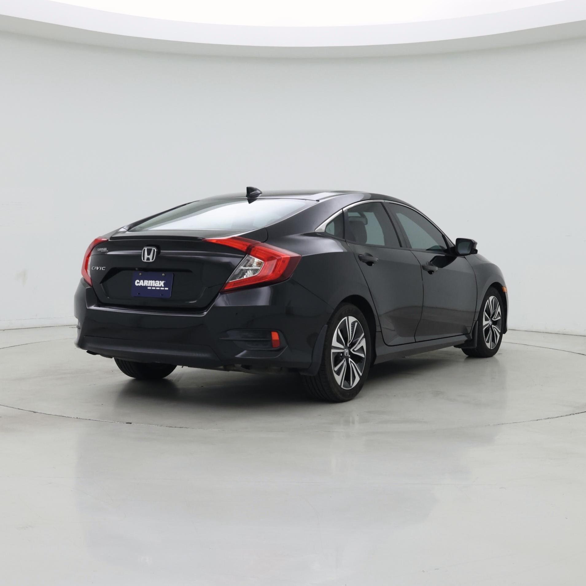 Thumbnail: 2017 Honda Civic - 8