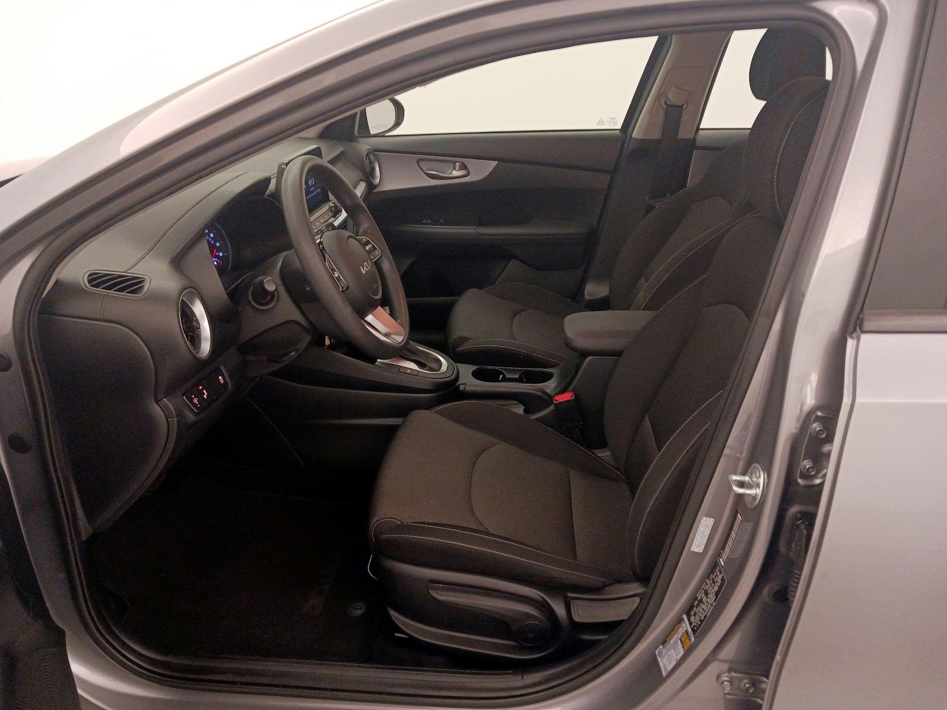 Thumbnail: 2024 Kia Forte - 11