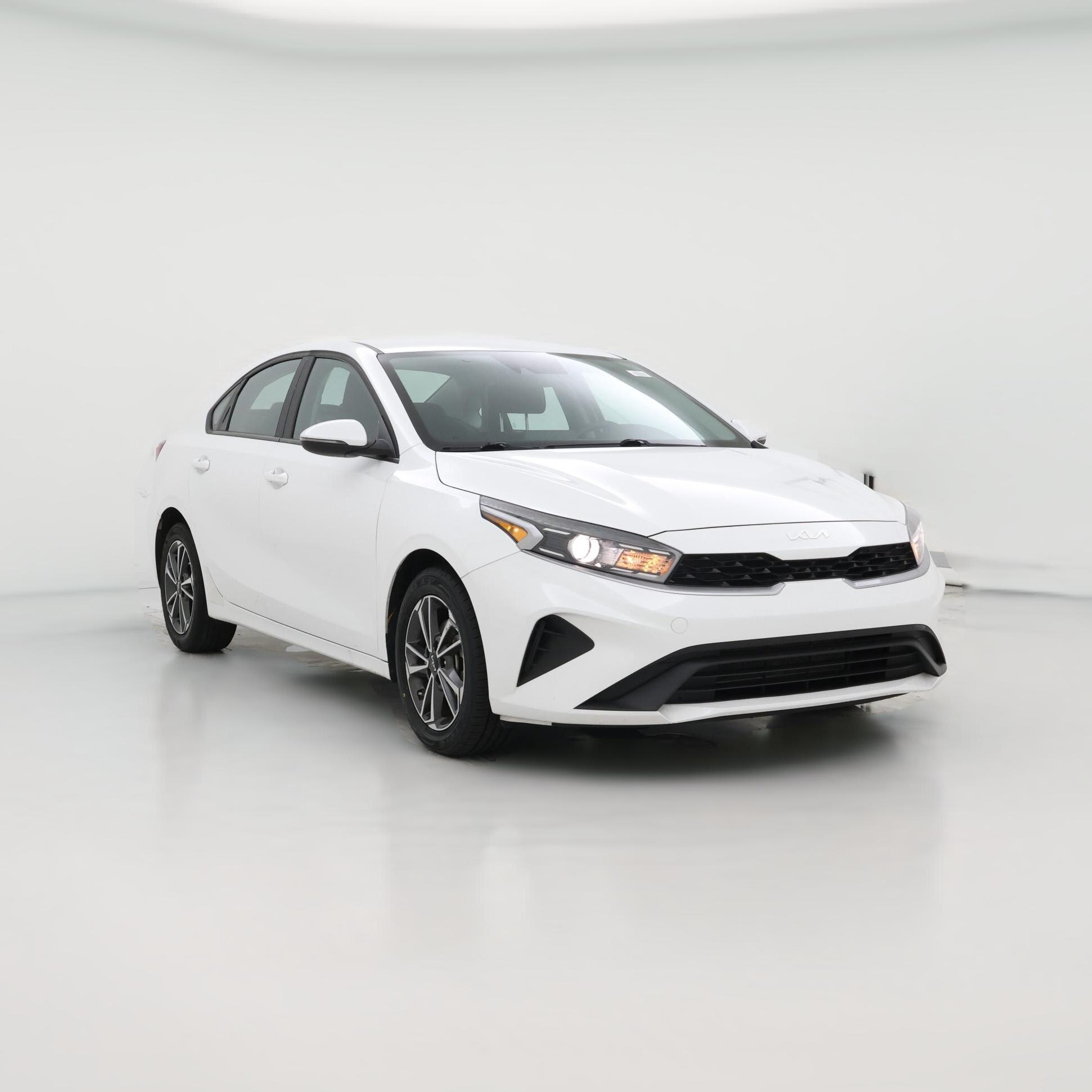 Thumbnail: 2022 Kia Forte - 1