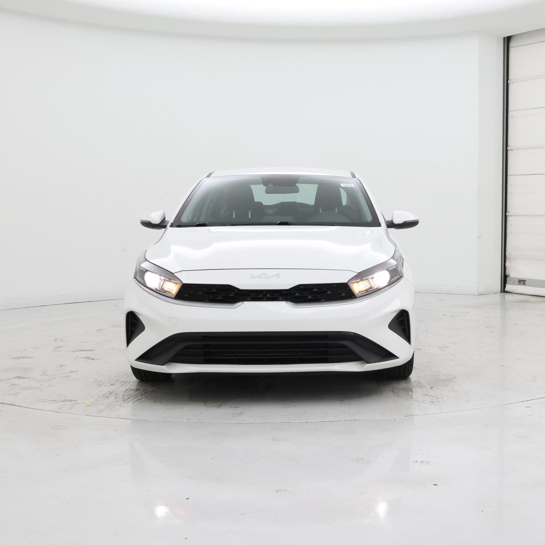 Thumbnail: 2022 Kia Forte - 5