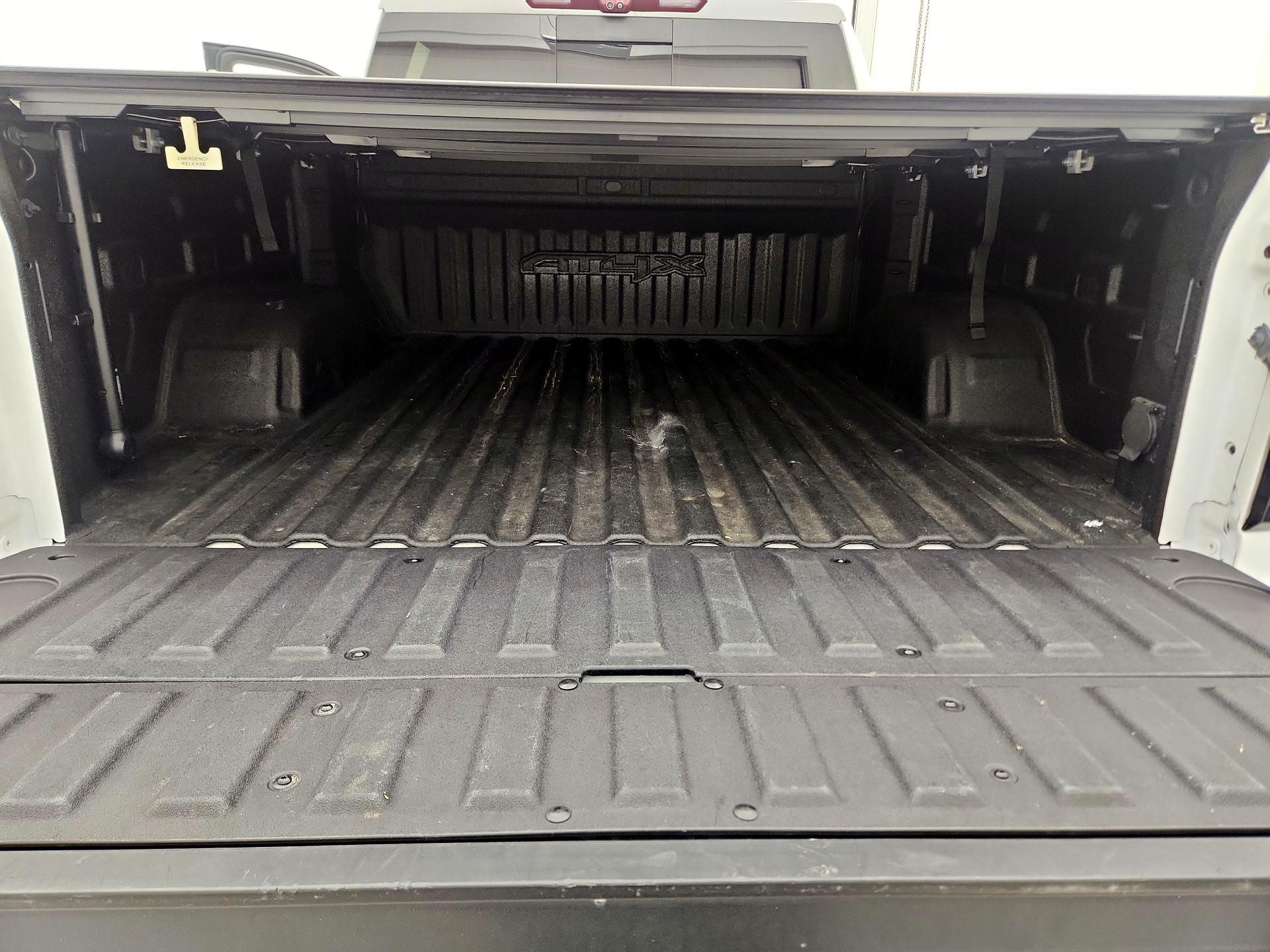 Thumbnail: 2022 GMC Sierra 1500 - 20