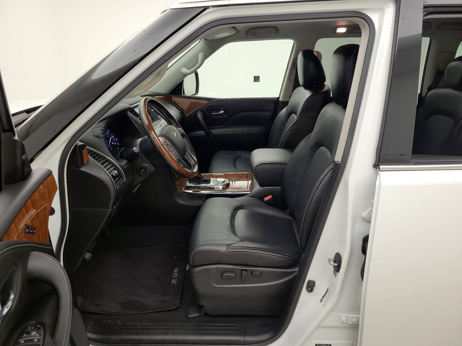 Thumbnail: 2018 INFINITI QX80 - 11
