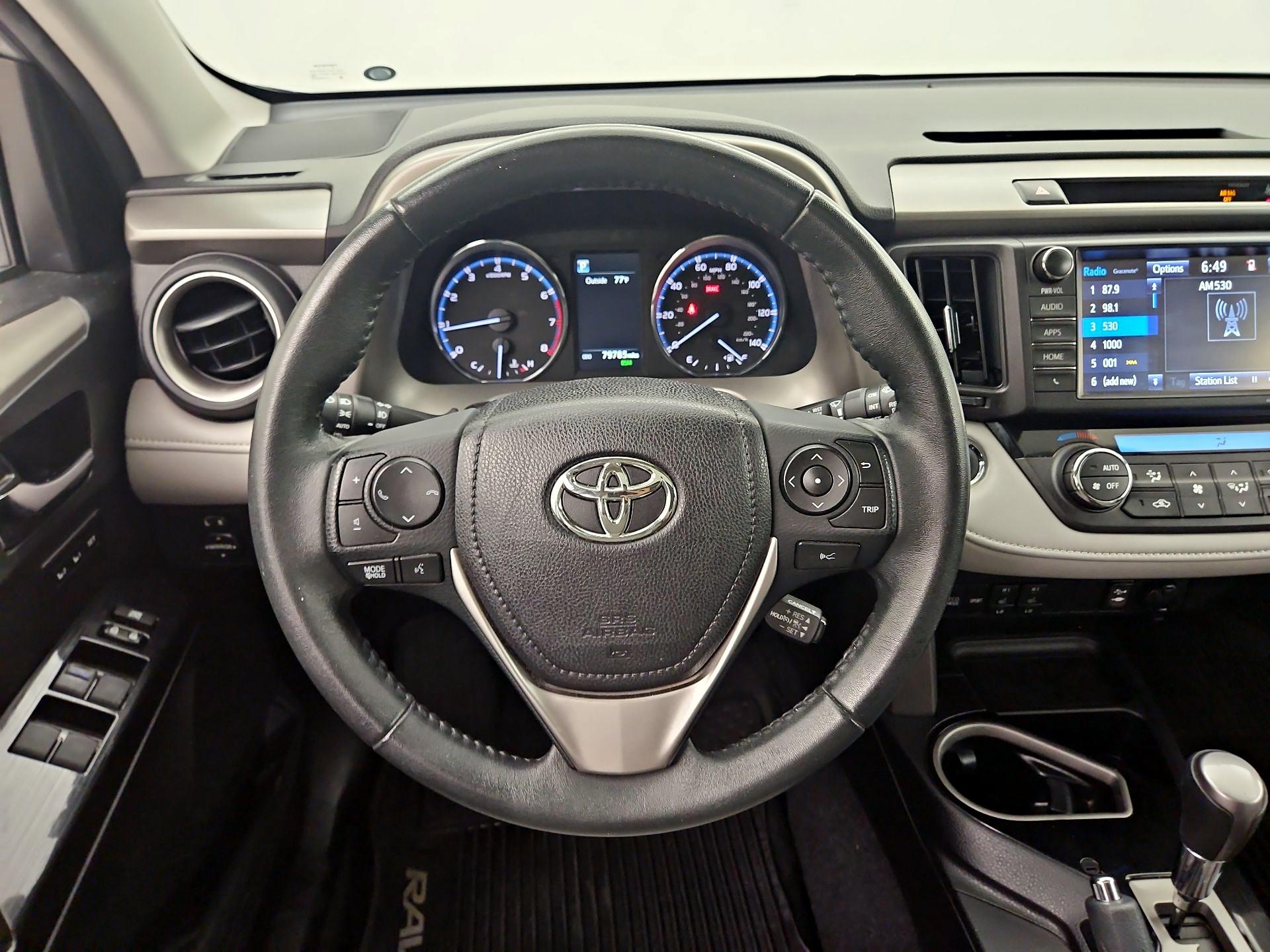 Thumbnail: 2017 Toyota RAV4 - 10