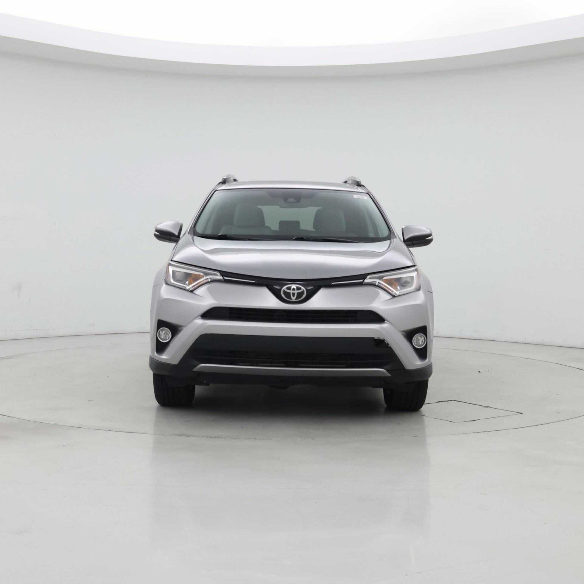 Thumbnail: 2017 Toyota RAV4 - 5