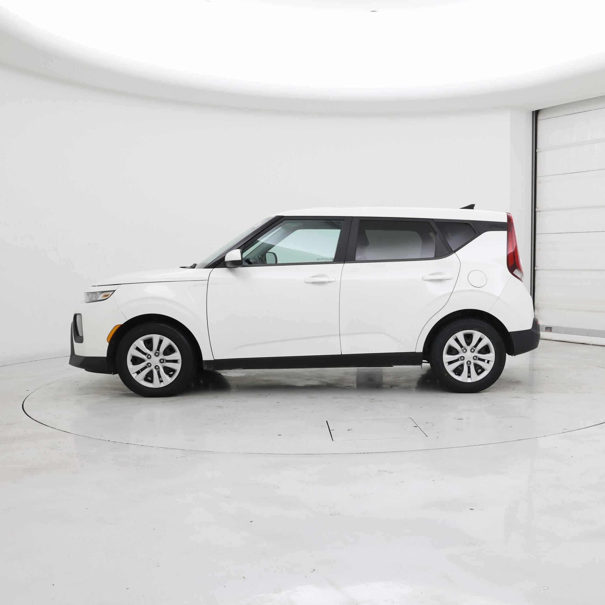 Thumbnail: 2022 Kia Soul - 3