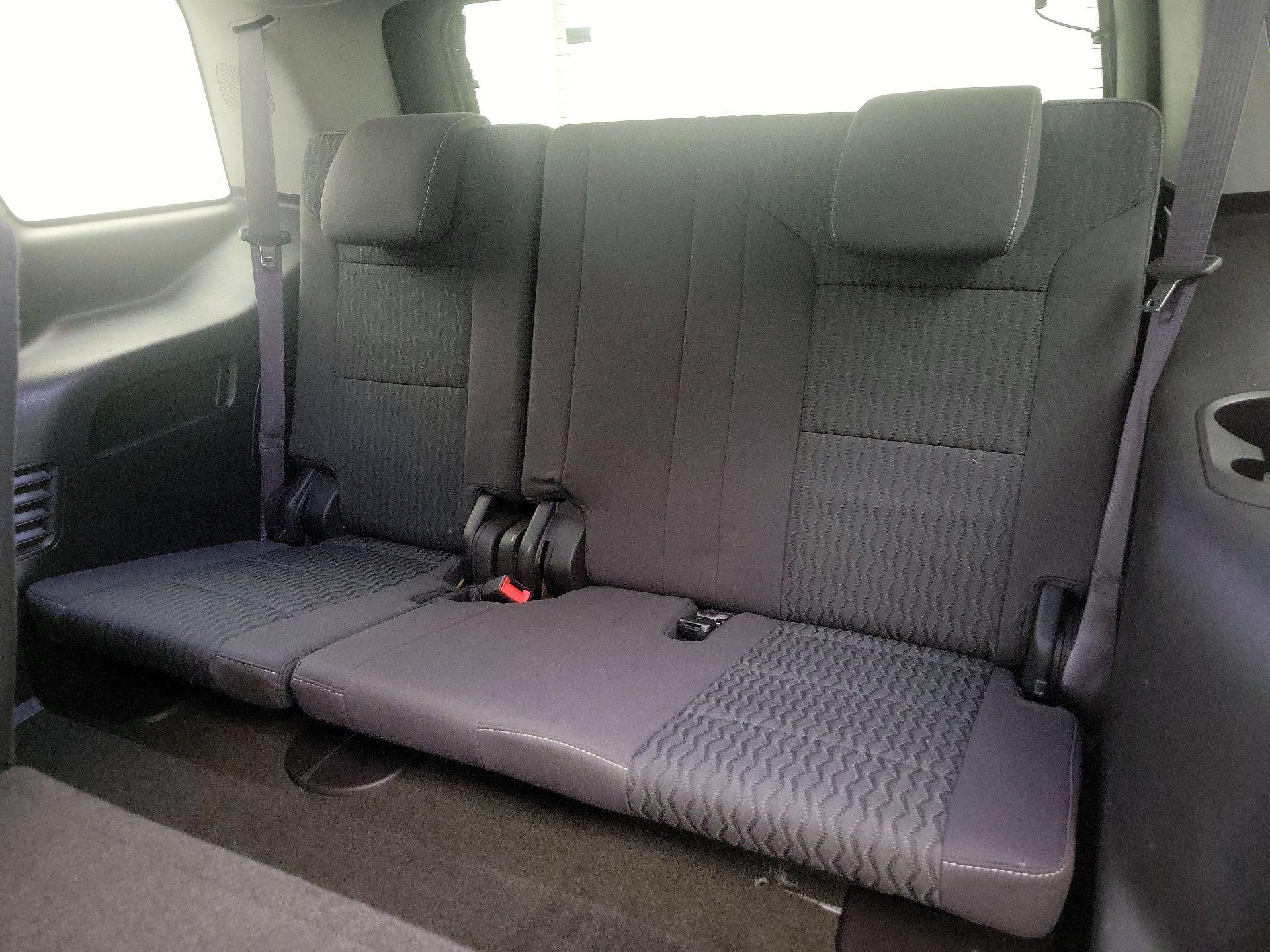 Thumbnail: 2017 Chevrolet Tahoe - 20